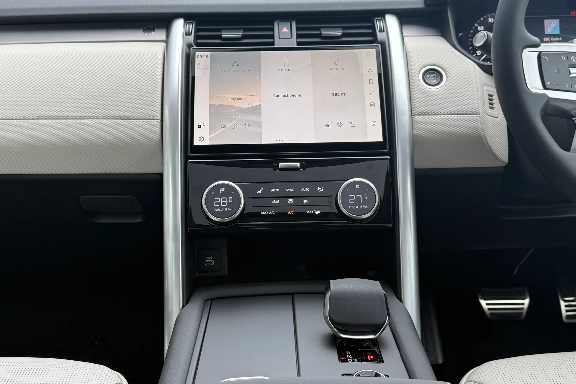 LAND ROVER DISCOVERY thumbnail image number 30