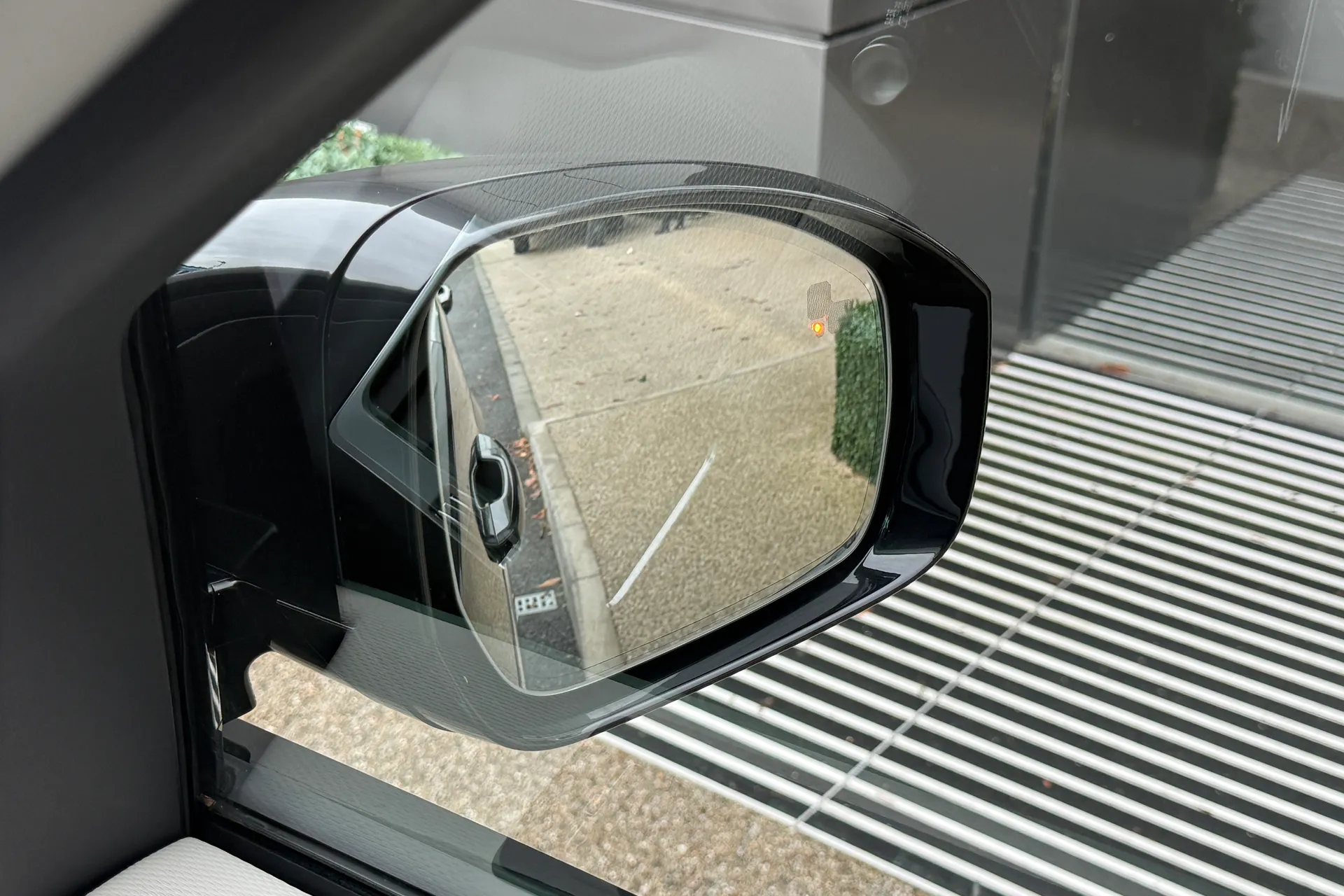 LAND ROVER DISCOVERY thumbnail image number 13