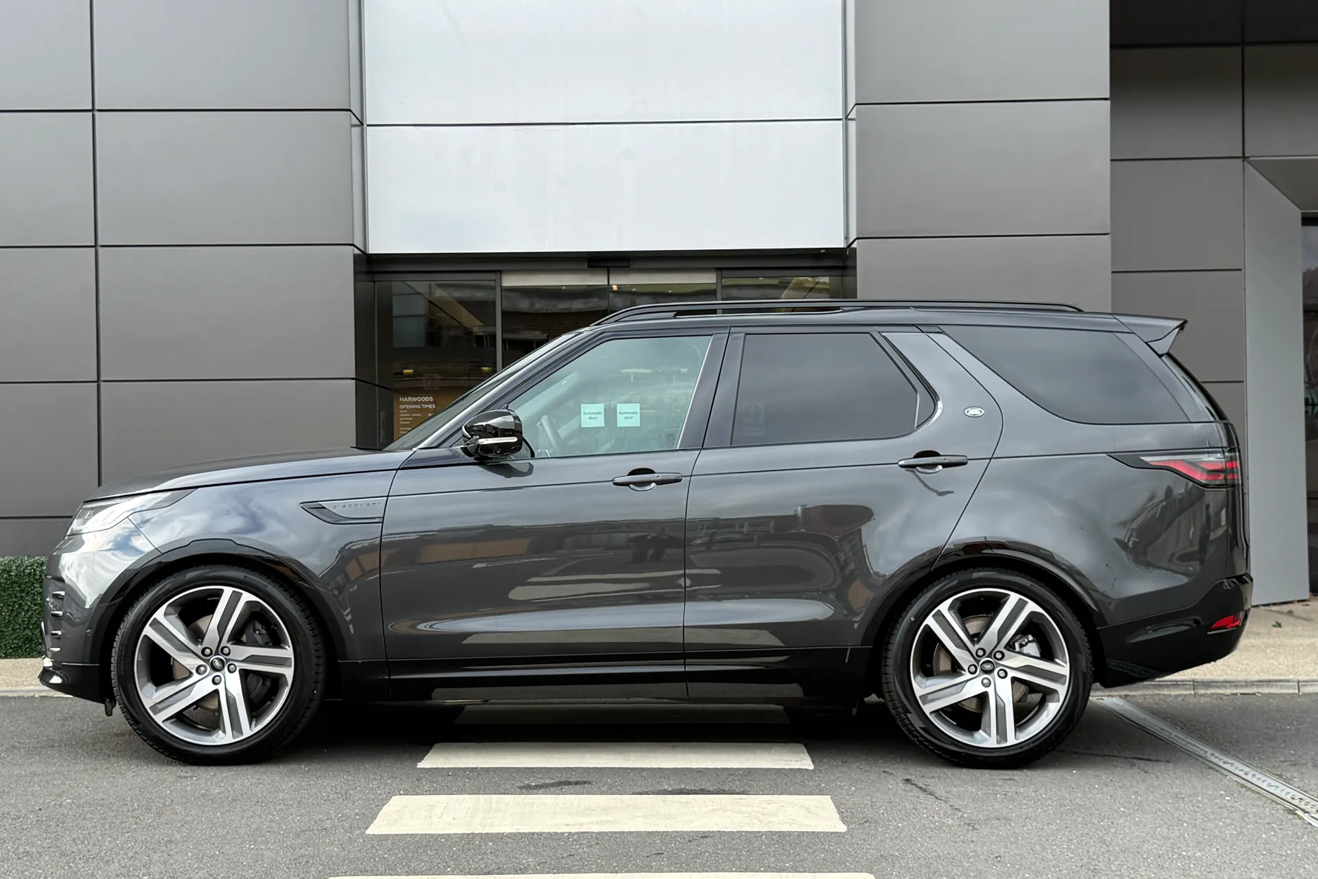 LAND ROVER DISCOVERY thumbnail image number 5