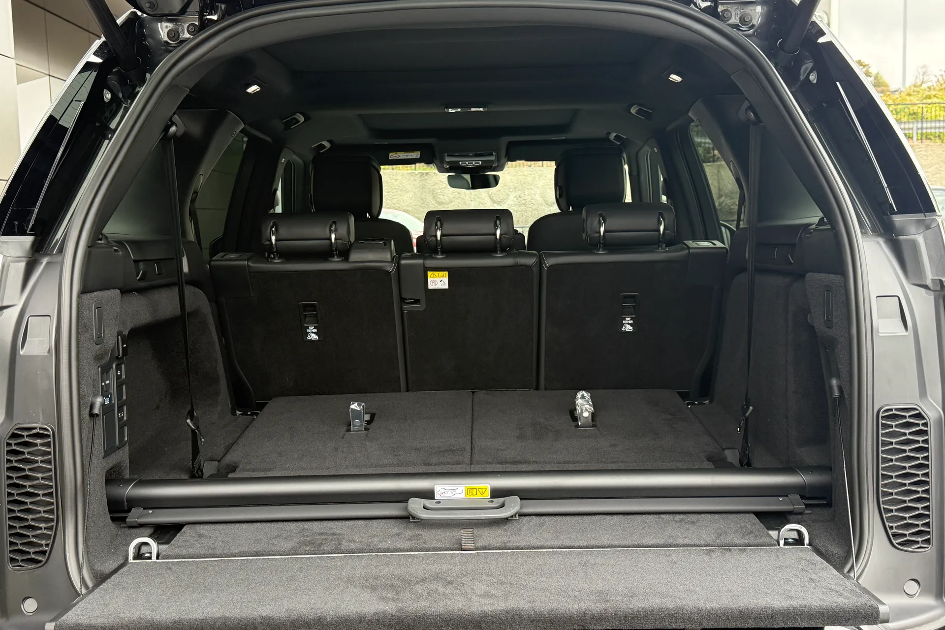 LAND ROVER DISCOVERY thumbnail image number 38