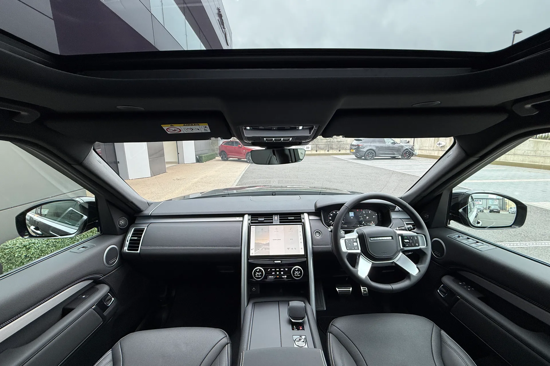 LAND ROVER DISCOVERY thumbnail image number 3