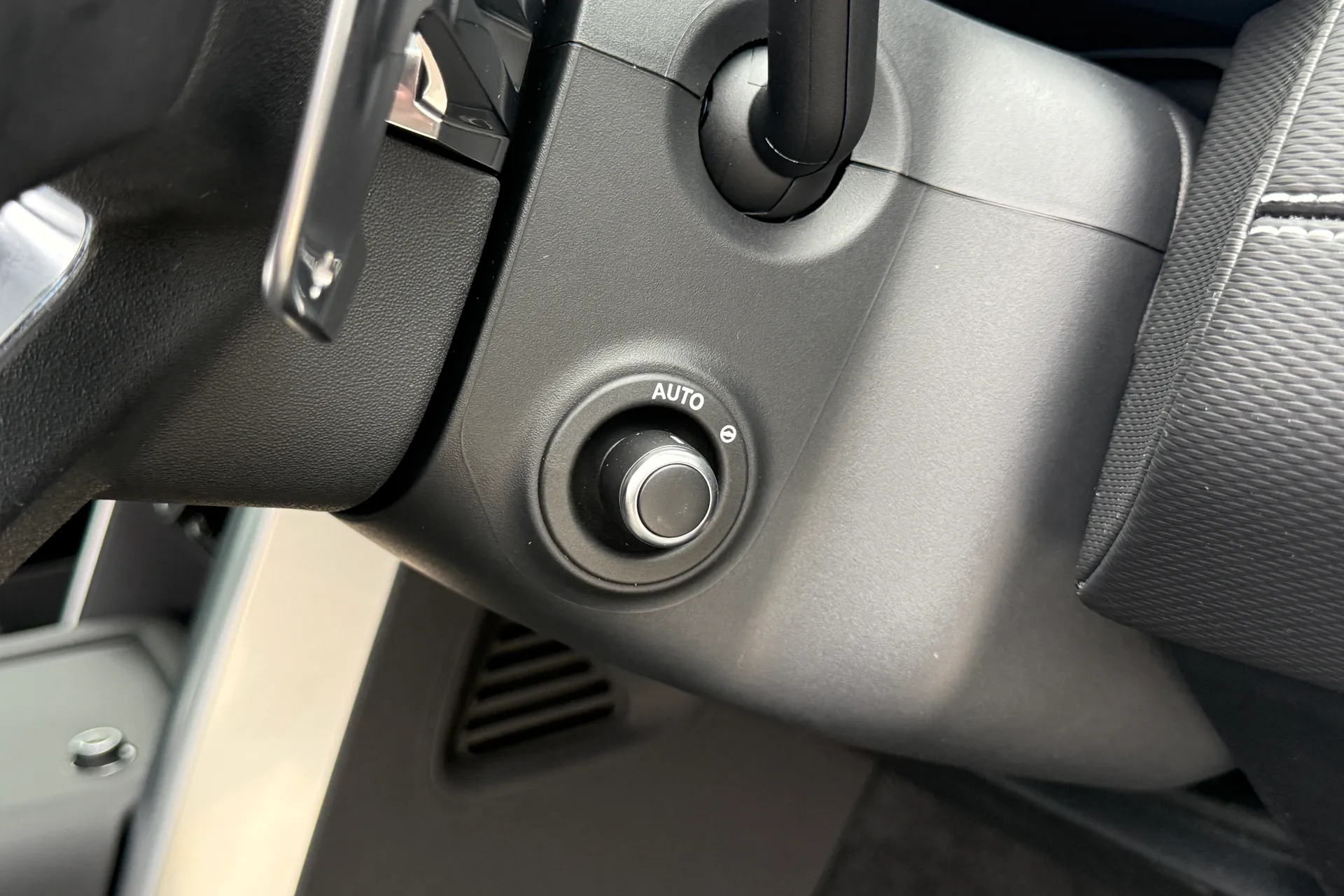 LAND ROVER DISCOVERY thumbnail image number 18