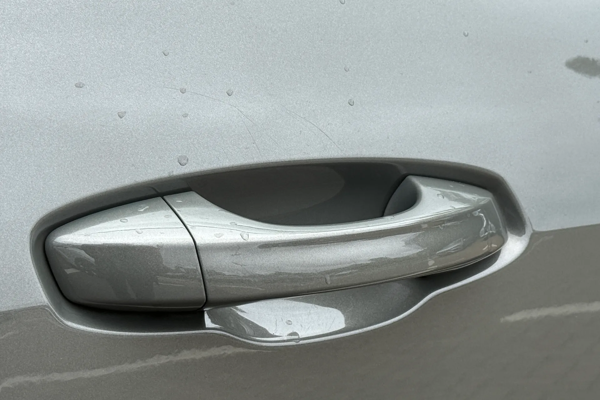 Audi Q3 thumbnail image number 12
