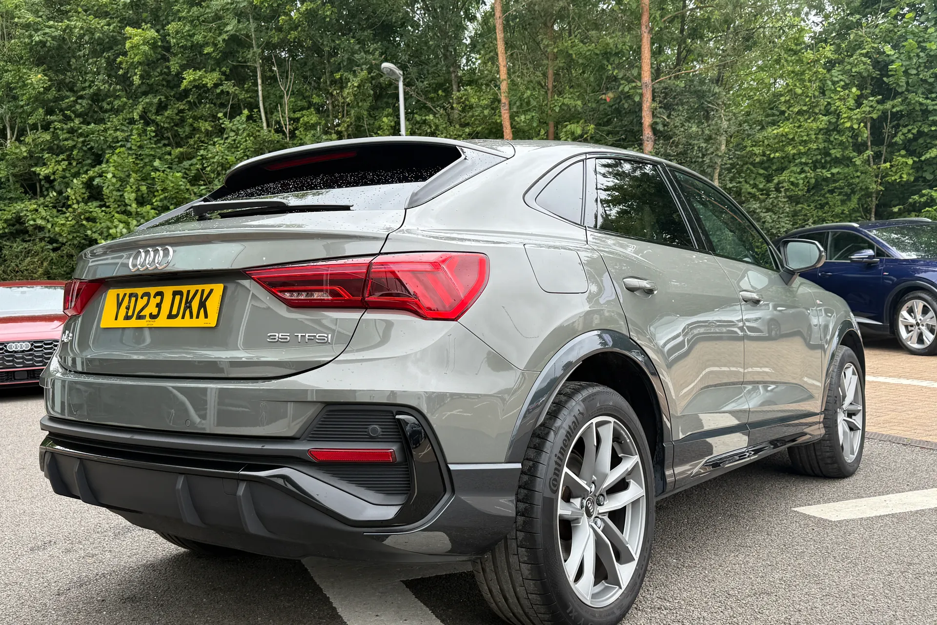 Audi Q3 thumbnail image number 30