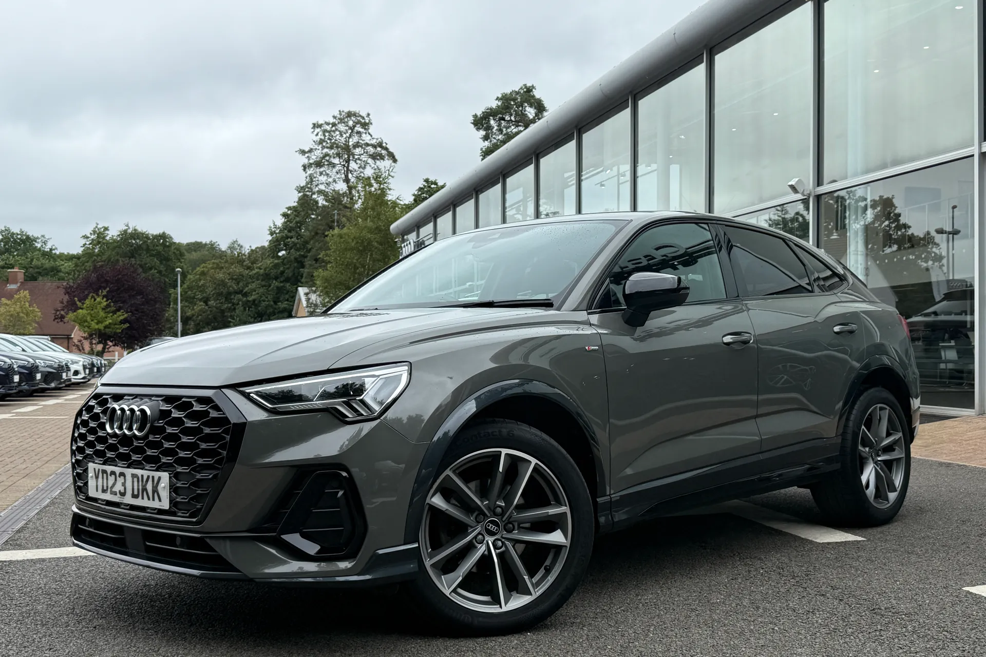 Audi Q3 thumbnail image number 55