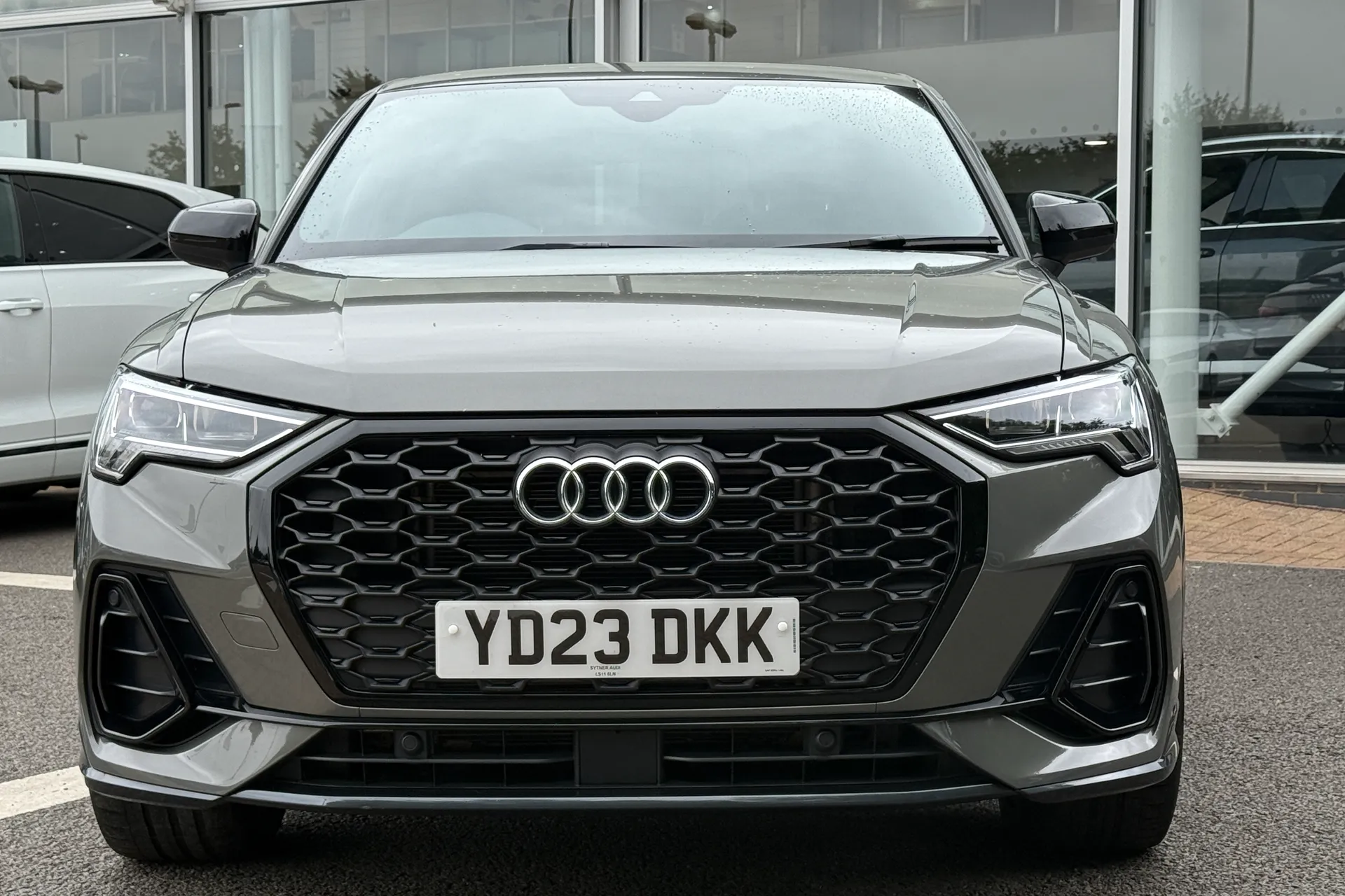 Audi Q3 thumbnail image number 54