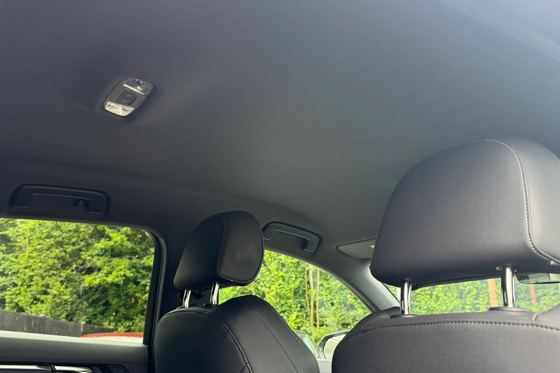 Audi Q3 thumbnail image number 32