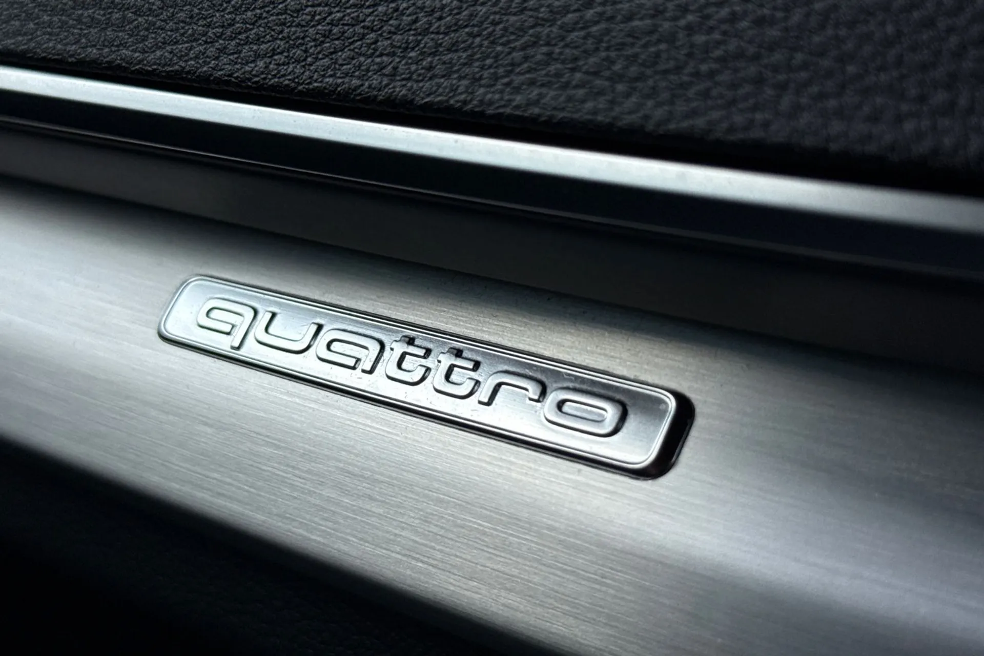 Audi Q5 thumbnail image number 45