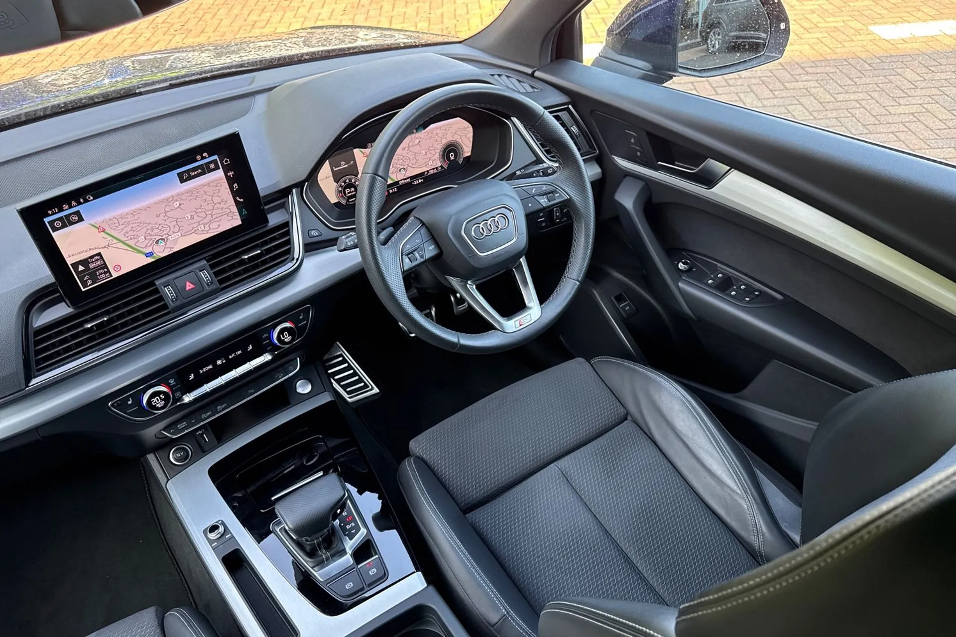 Audi Q5 thumbnail image number 33