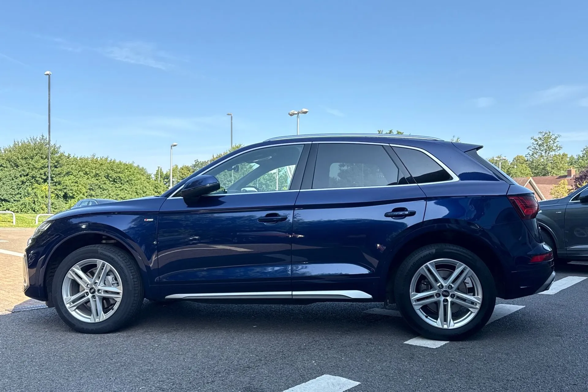 Audi Q5 thumbnail image number 9