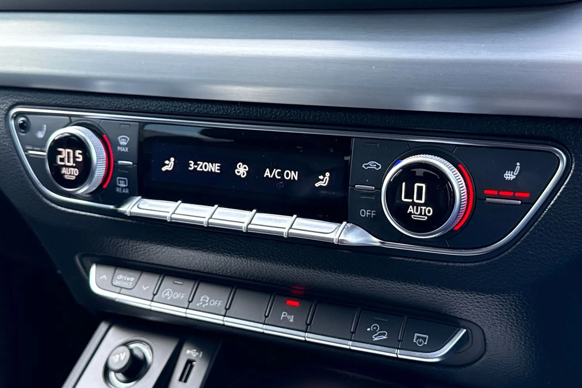 Audi Q5 thumbnail image number 38
