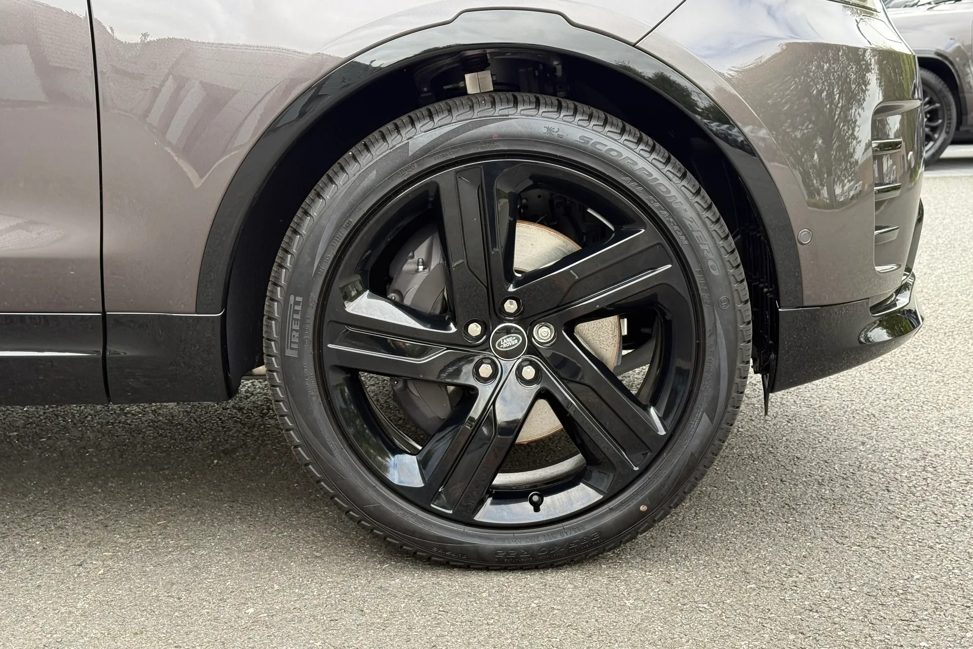 LAND ROVER DISCOVERY thumbnail image number 8