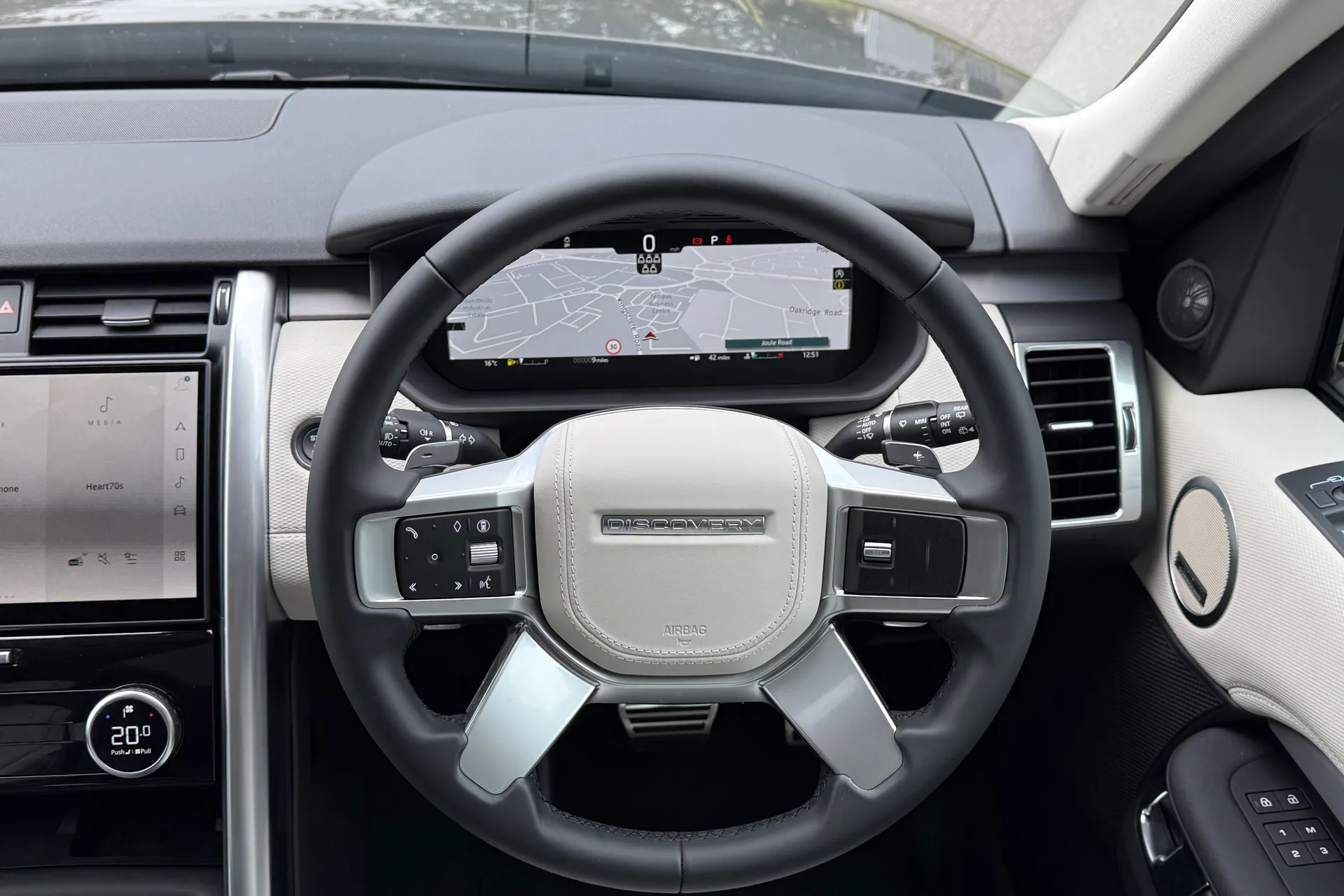 LAND ROVER DISCOVERY thumbnail image number 15