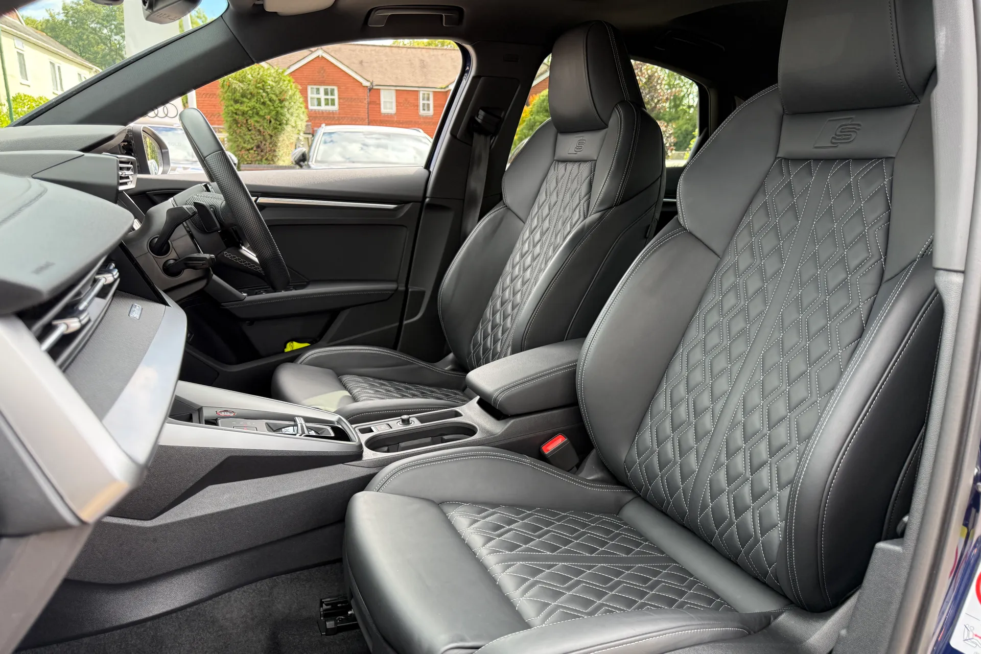 Audi A3 thumbnail image number 35