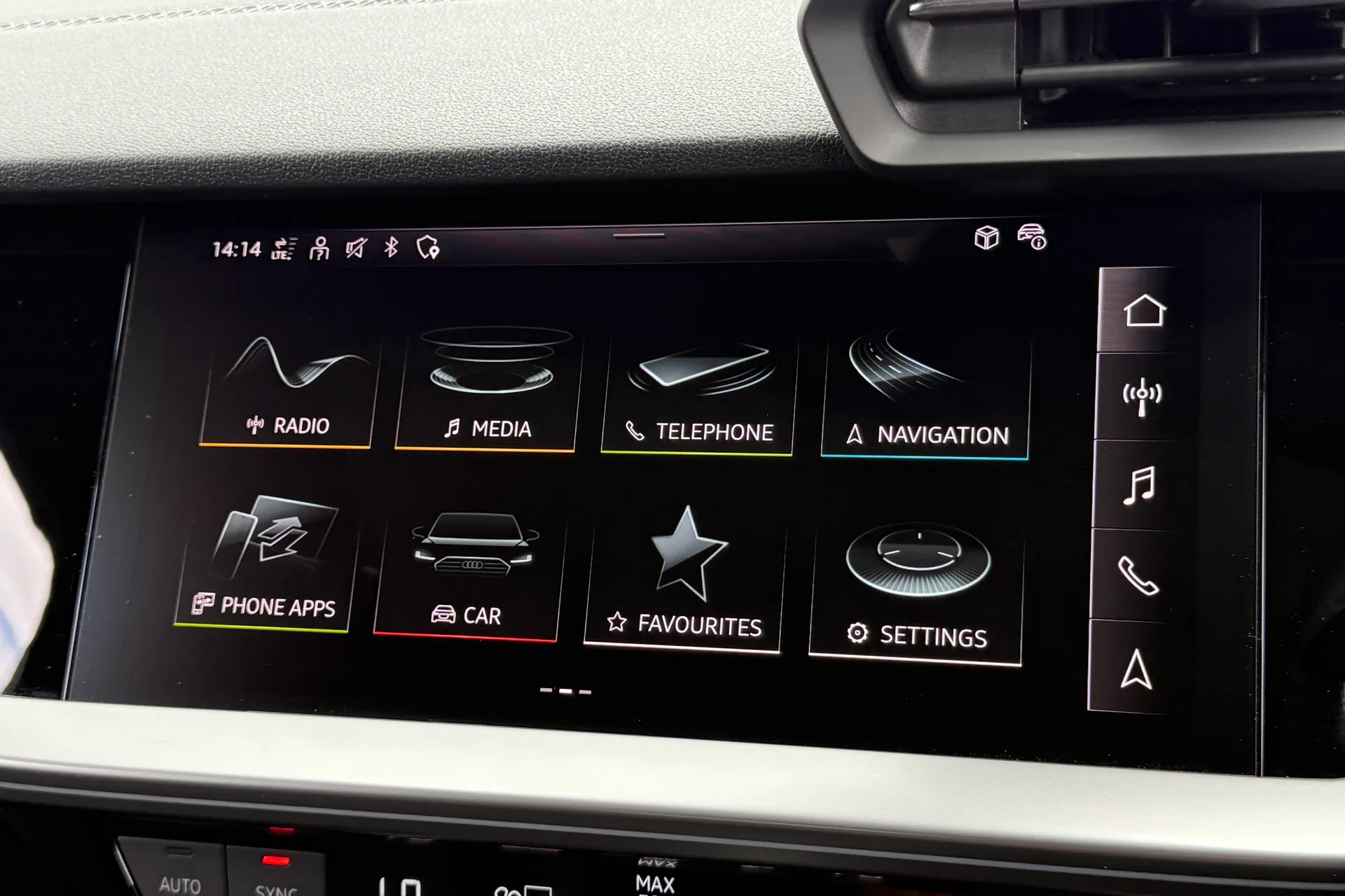 Audi A3 thumbnail image number 17