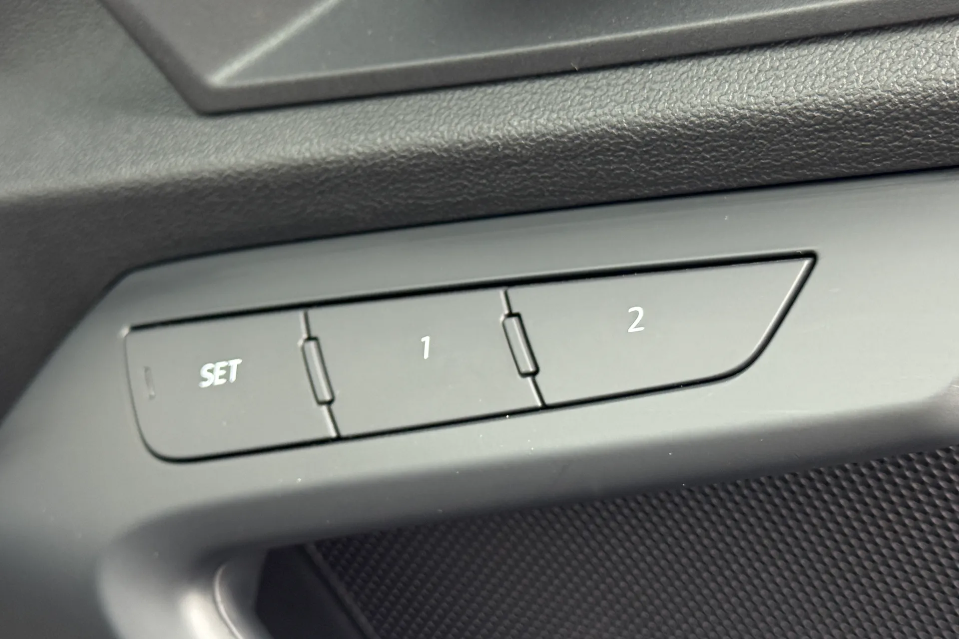 Audi A3 thumbnail image number 21