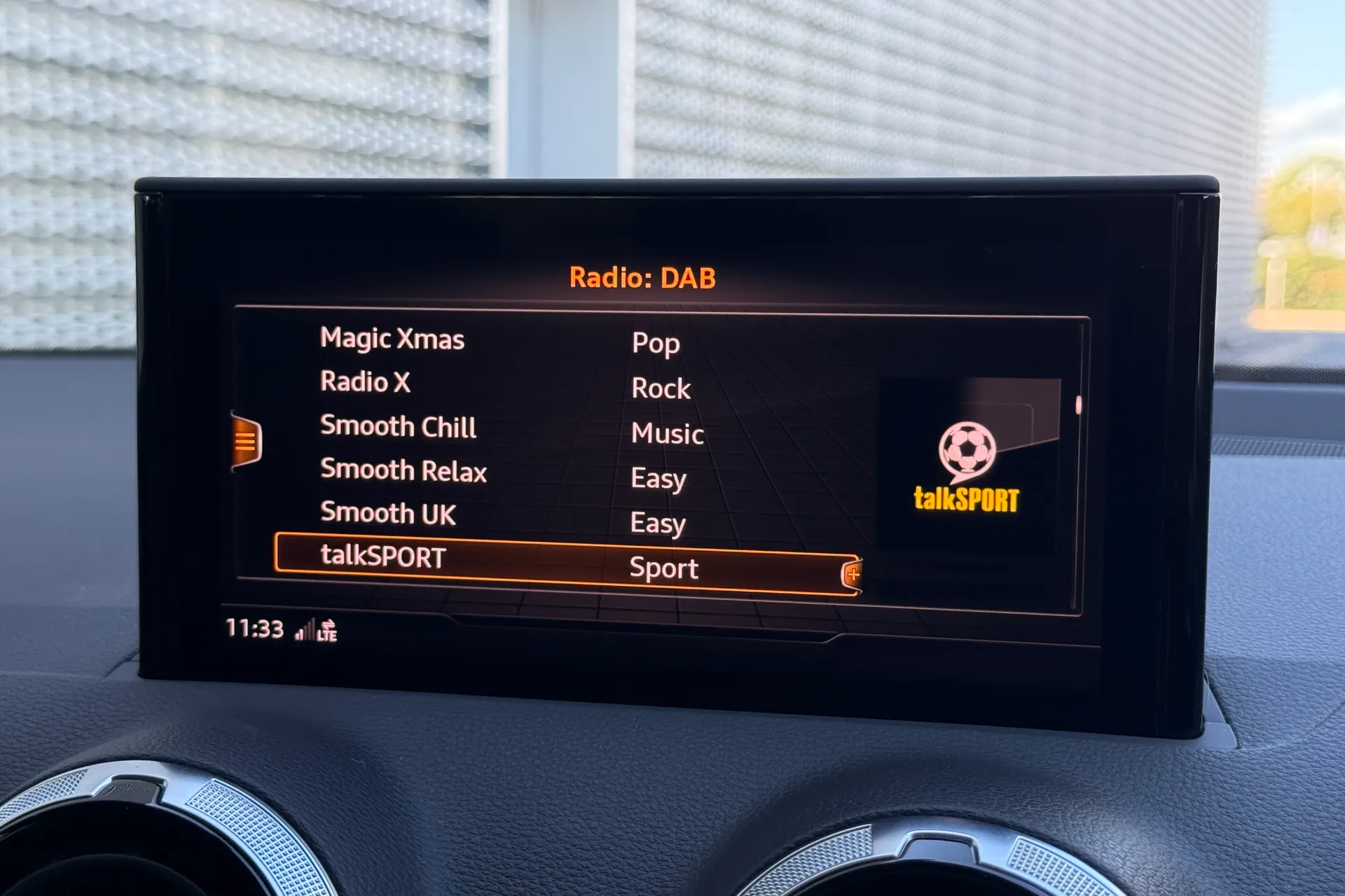 Audi Q2 thumbnail image number 26