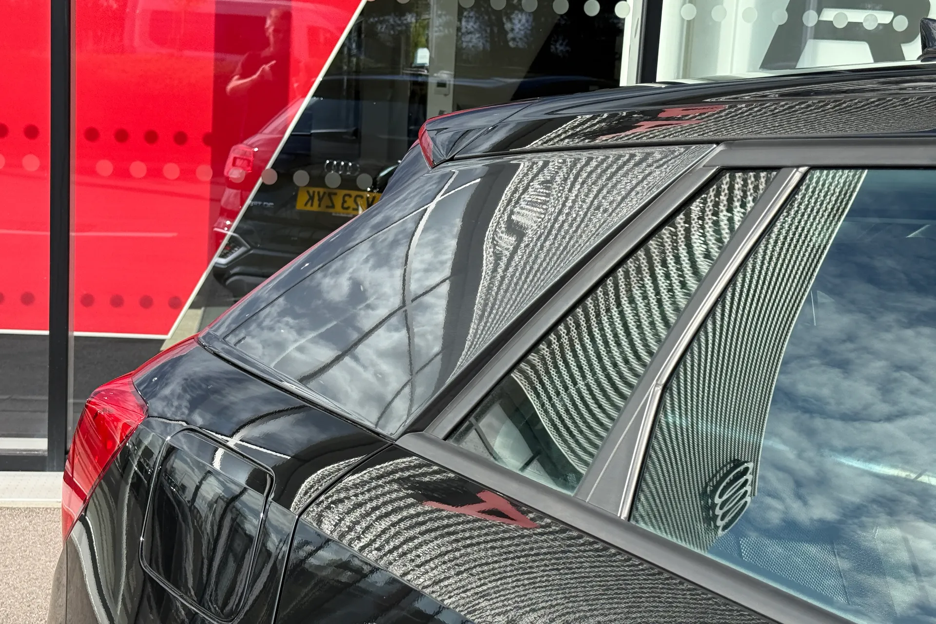 Audi Q2 thumbnail image number 16