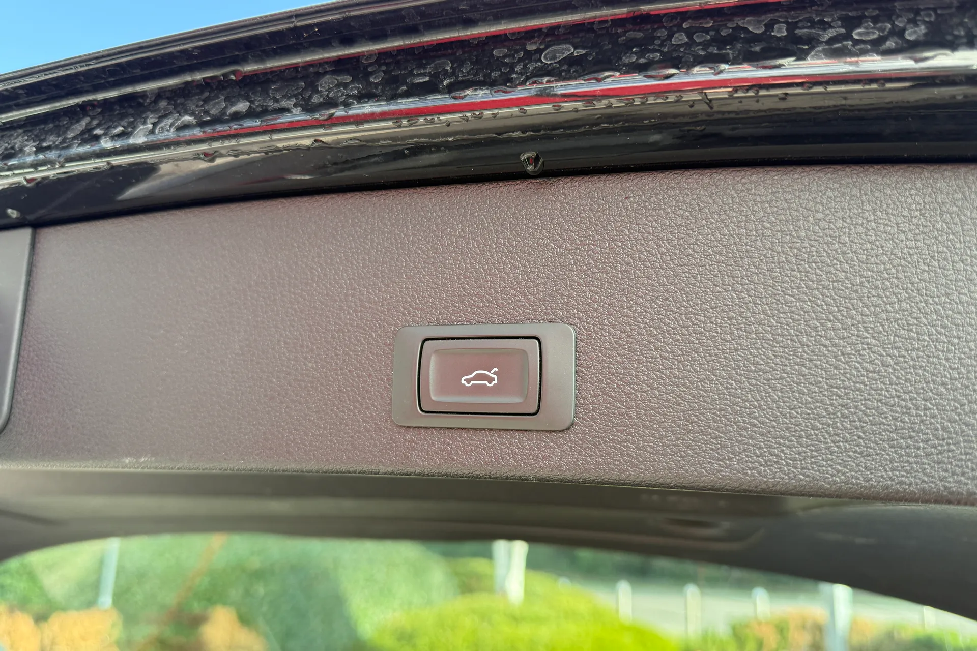 Audi Q2 thumbnail image number 38