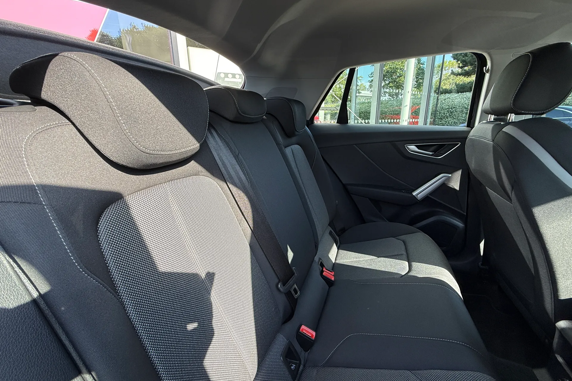 Audi Q2 thumbnail image number 45