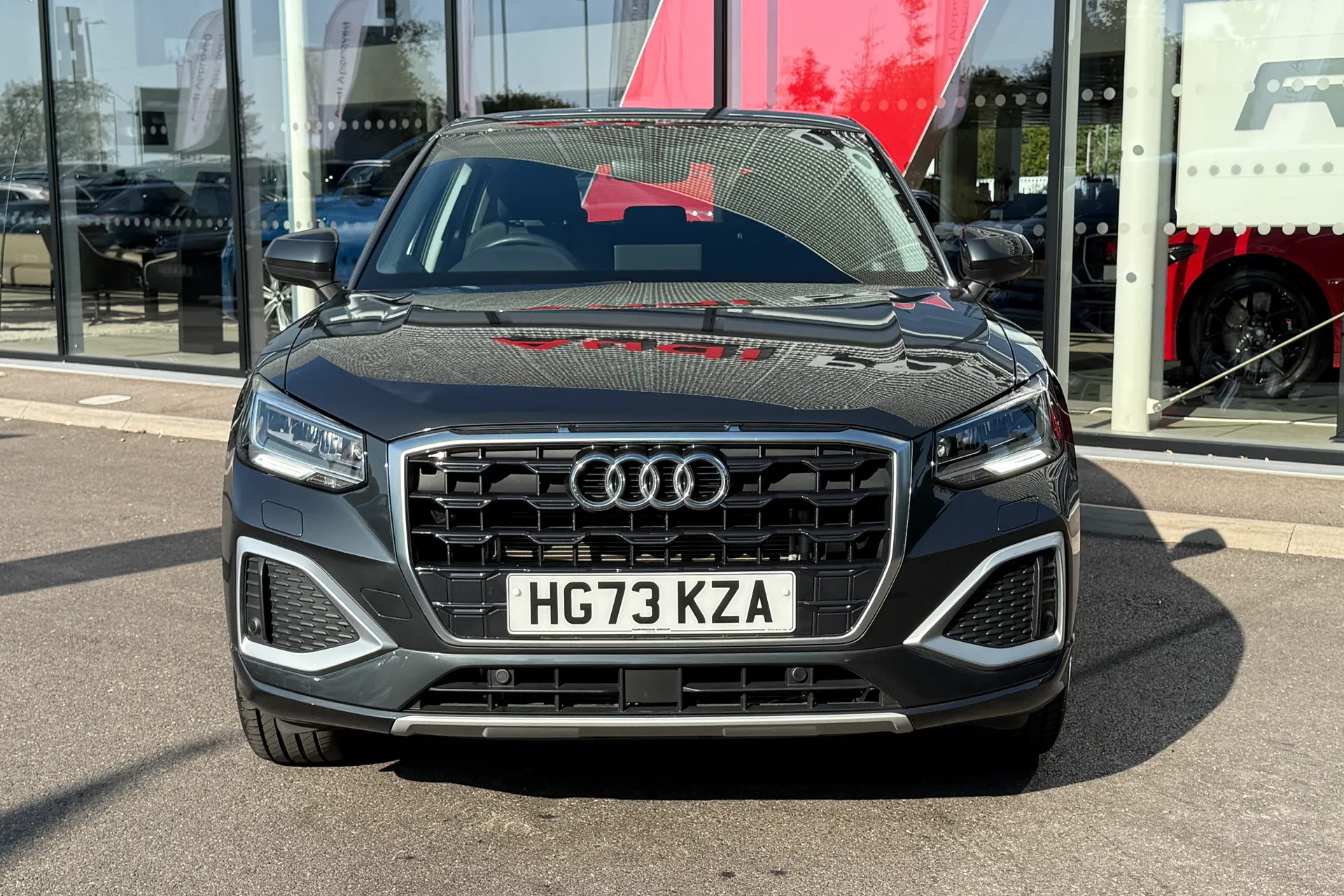 Audi Q2 thumbnail image number 6