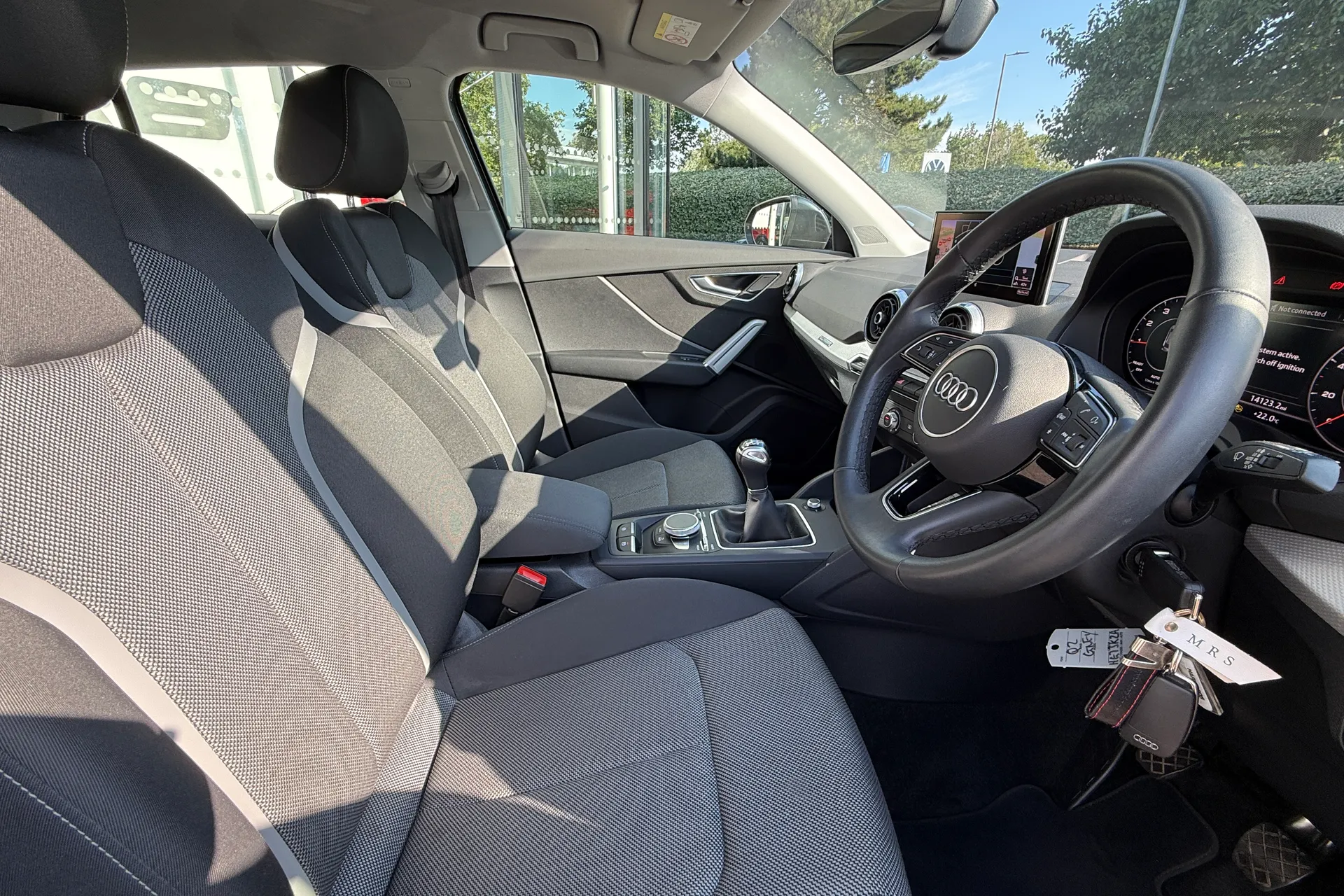 Audi Q2 thumbnail image number 35