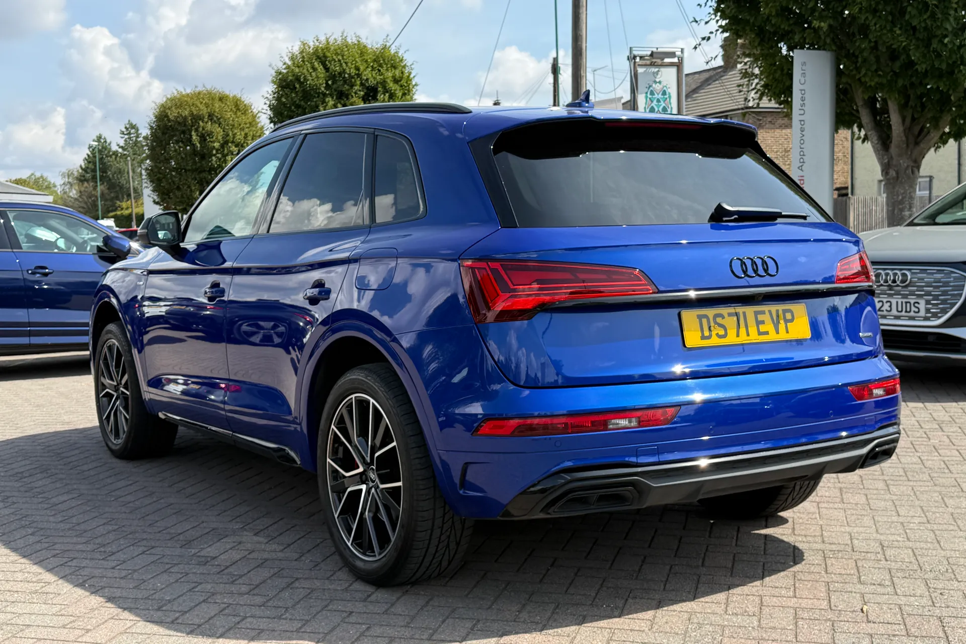 Audi Q5 thumbnail image number 37