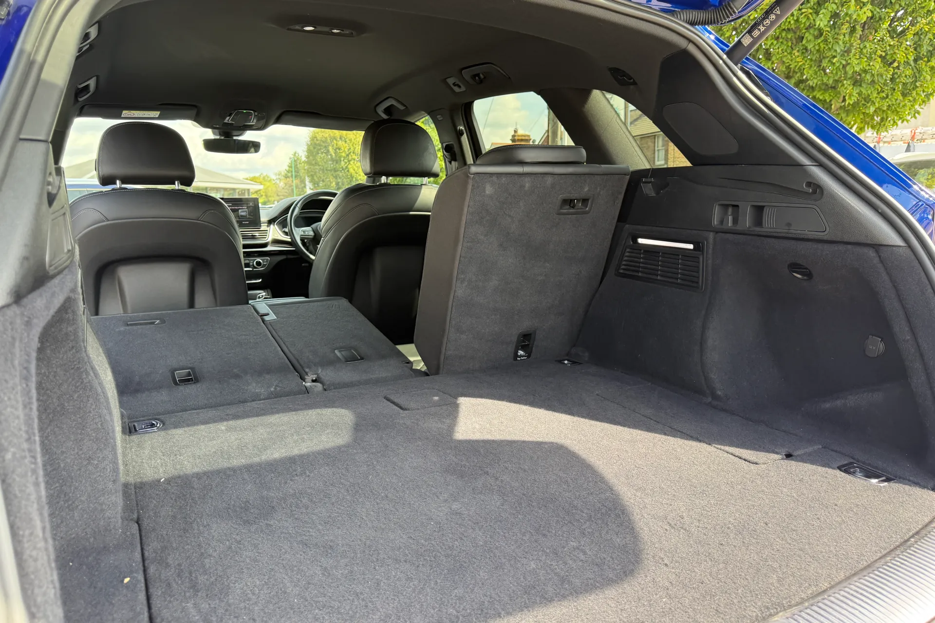 Audi Q5 thumbnail image number 39