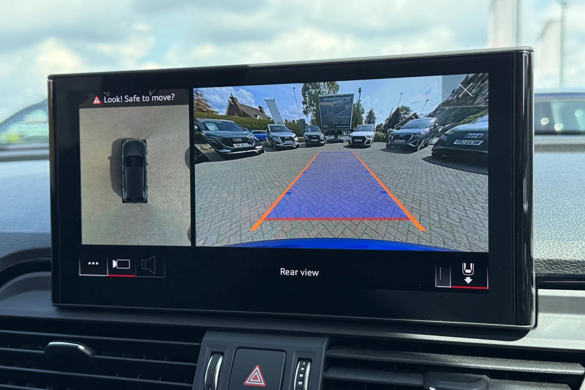 Audi Q5 thumbnail image number 4