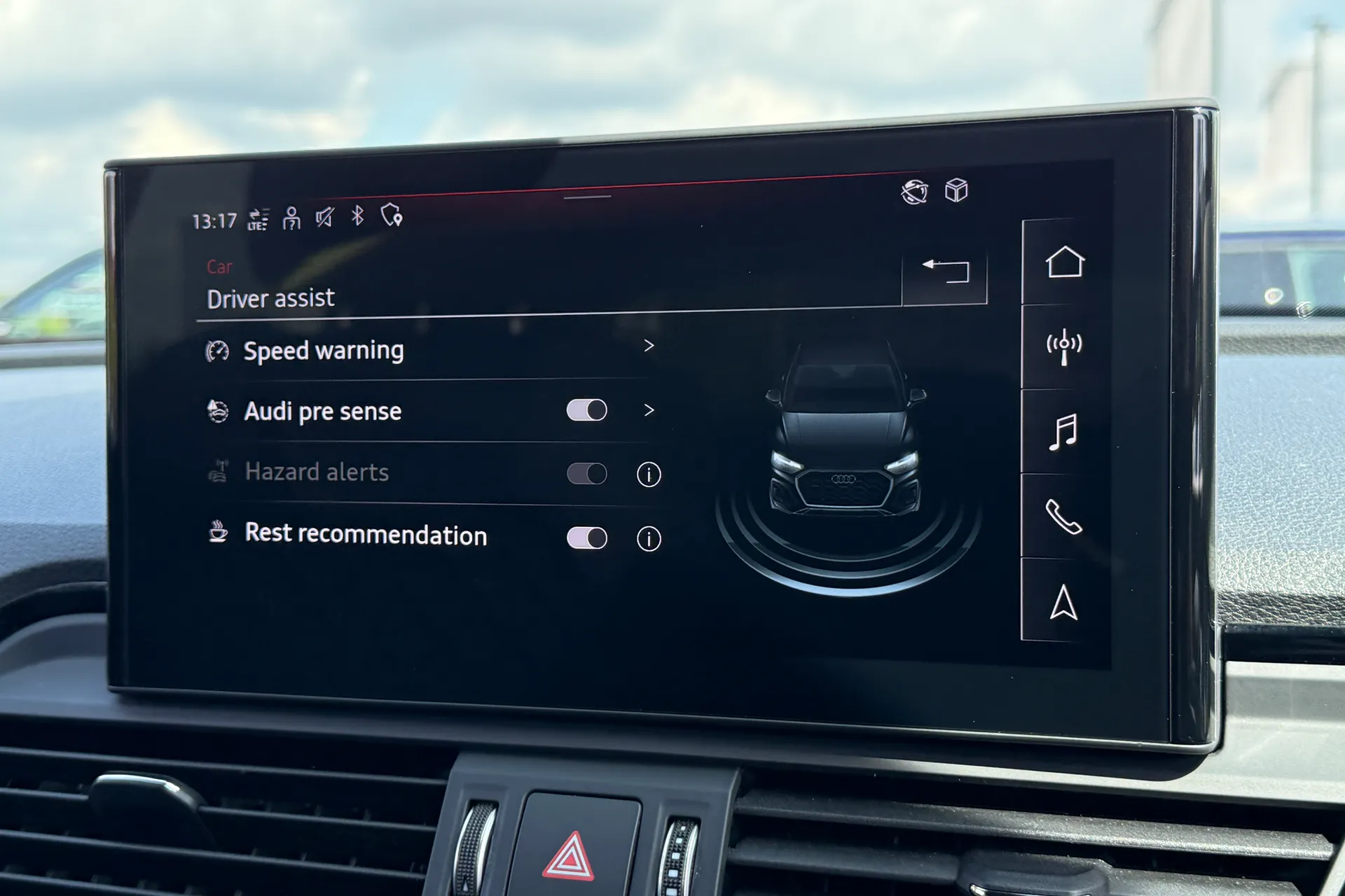 Audi Q5 thumbnail image number 13