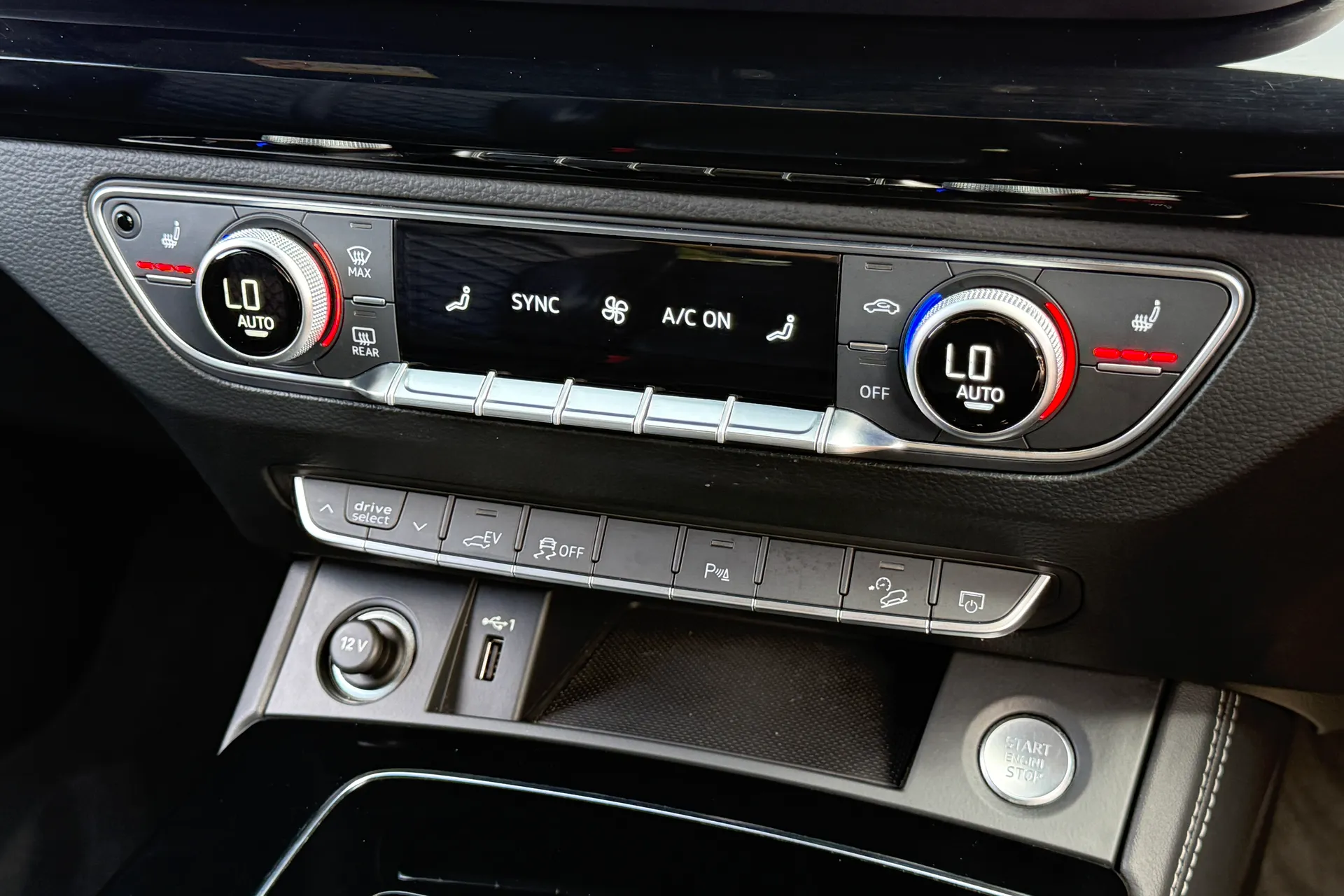 Audi Q5 thumbnail image number 18