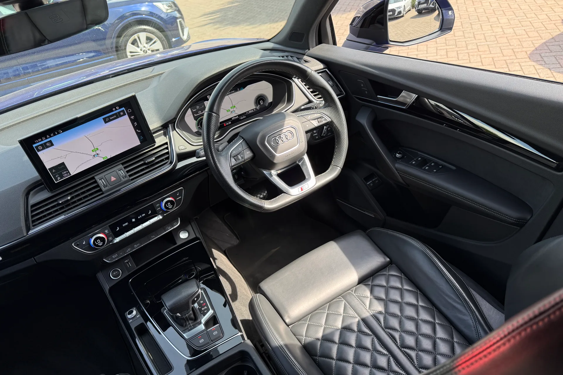 Audi Q5 thumbnail image number 46
