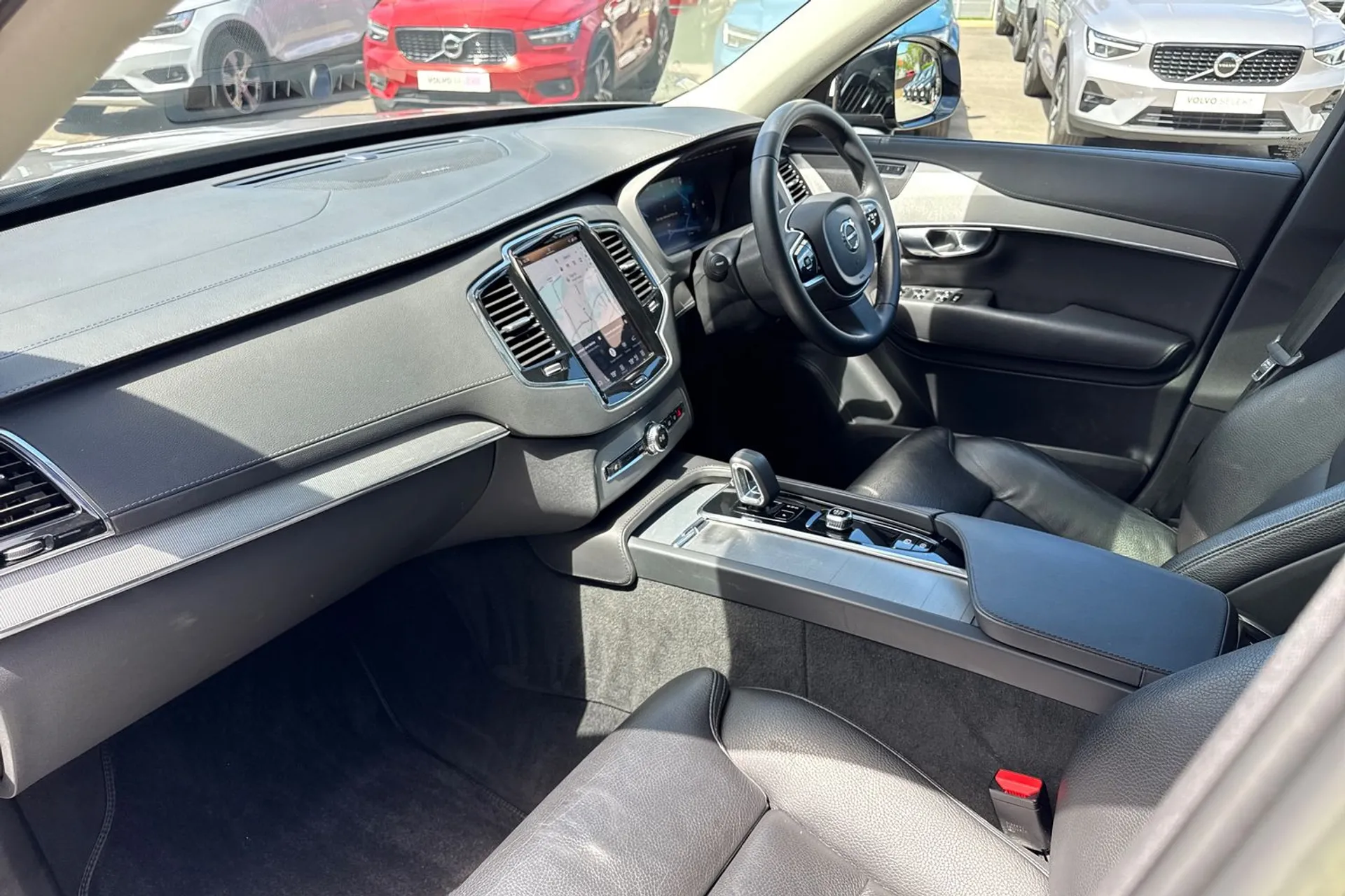 Volvo XC90 thumbnail image number 29