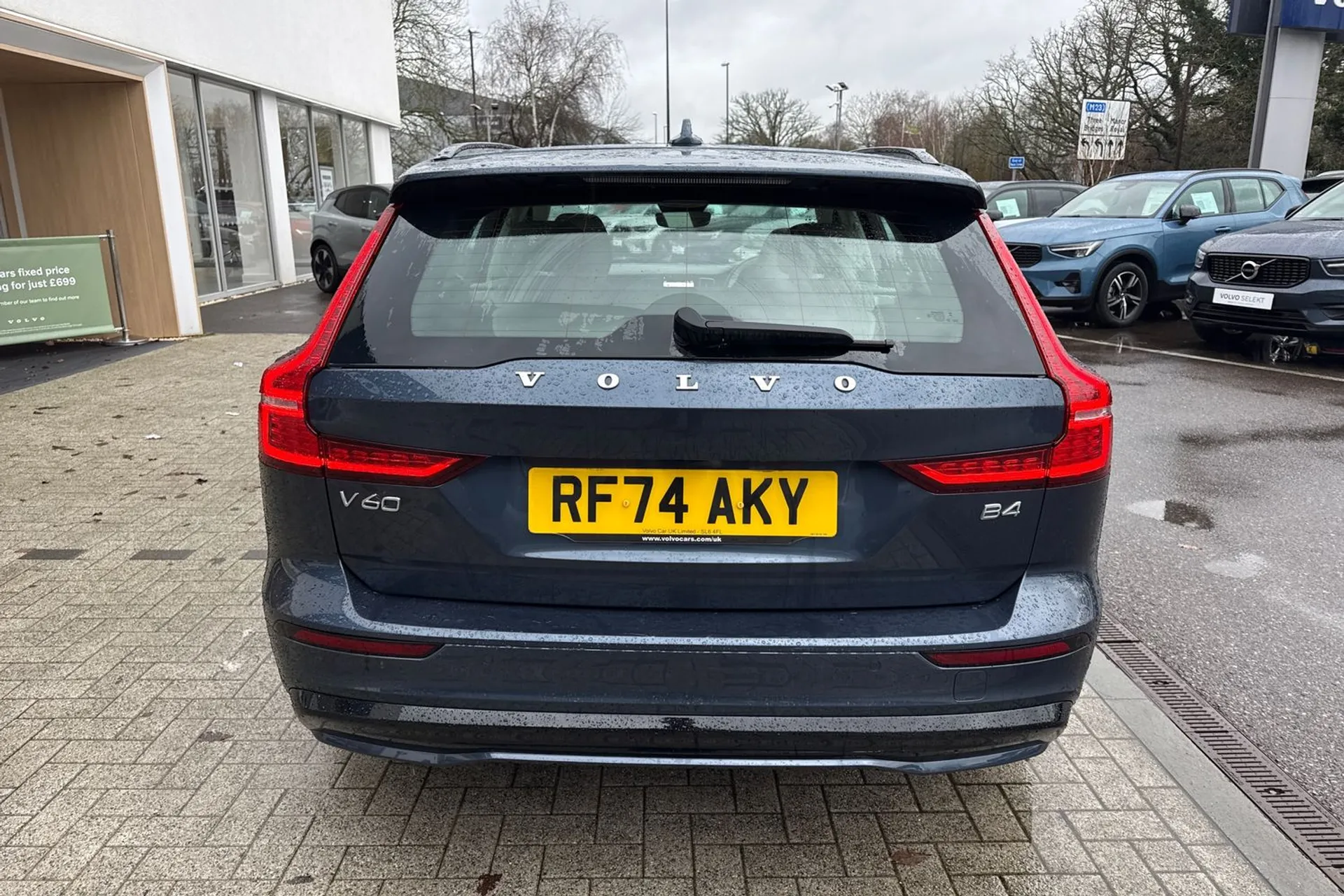 Volvo V60 thumbnail image number 9