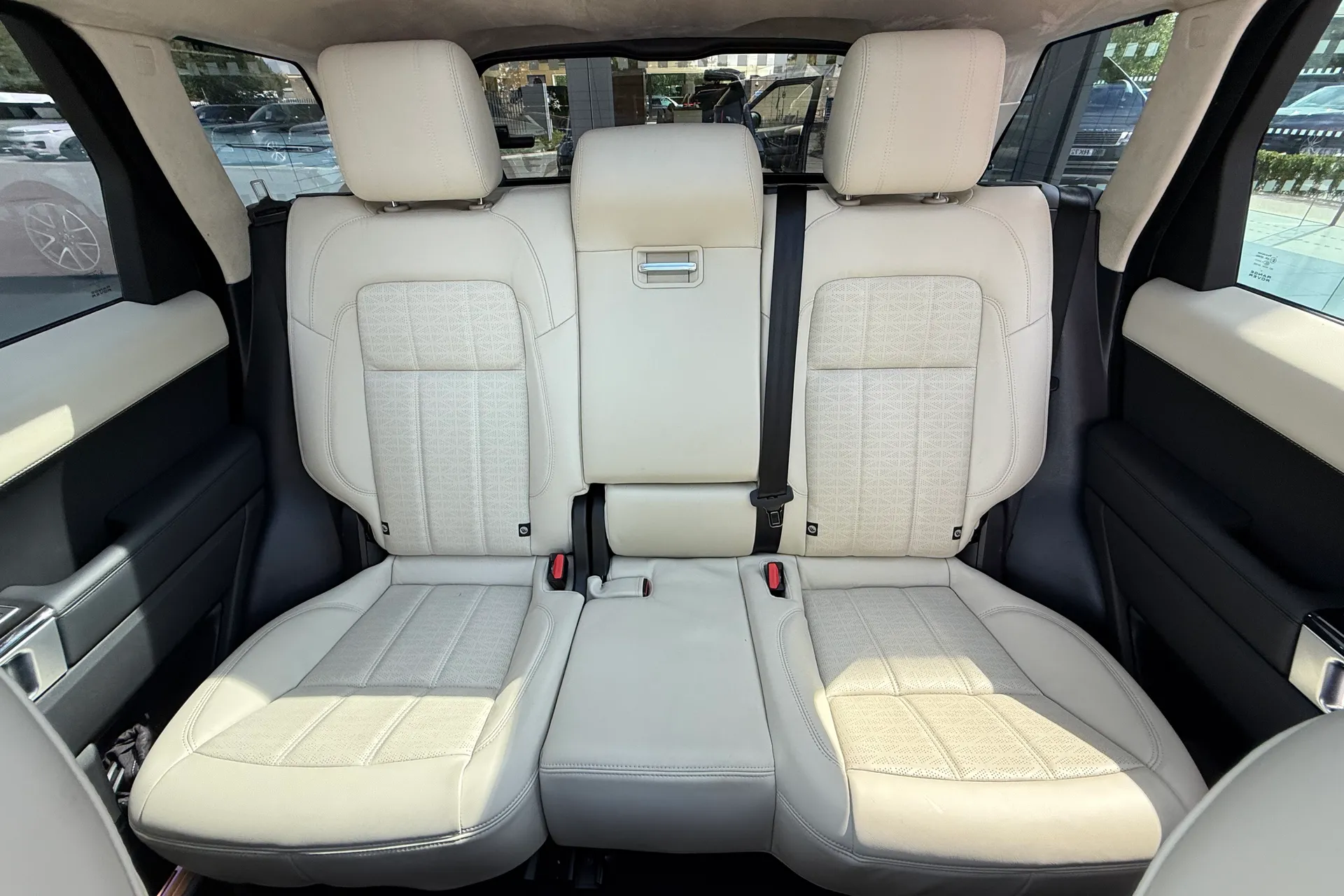 LAND ROVER RANGE ROVER SPORT thumbnail image number 11