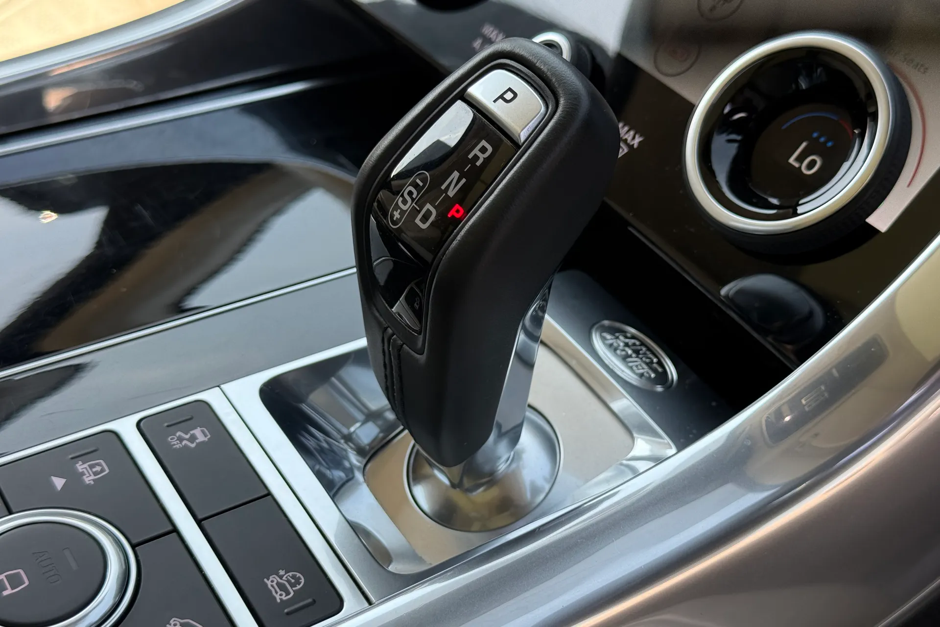LAND ROVER RANGE ROVER SPORT thumbnail image number 20