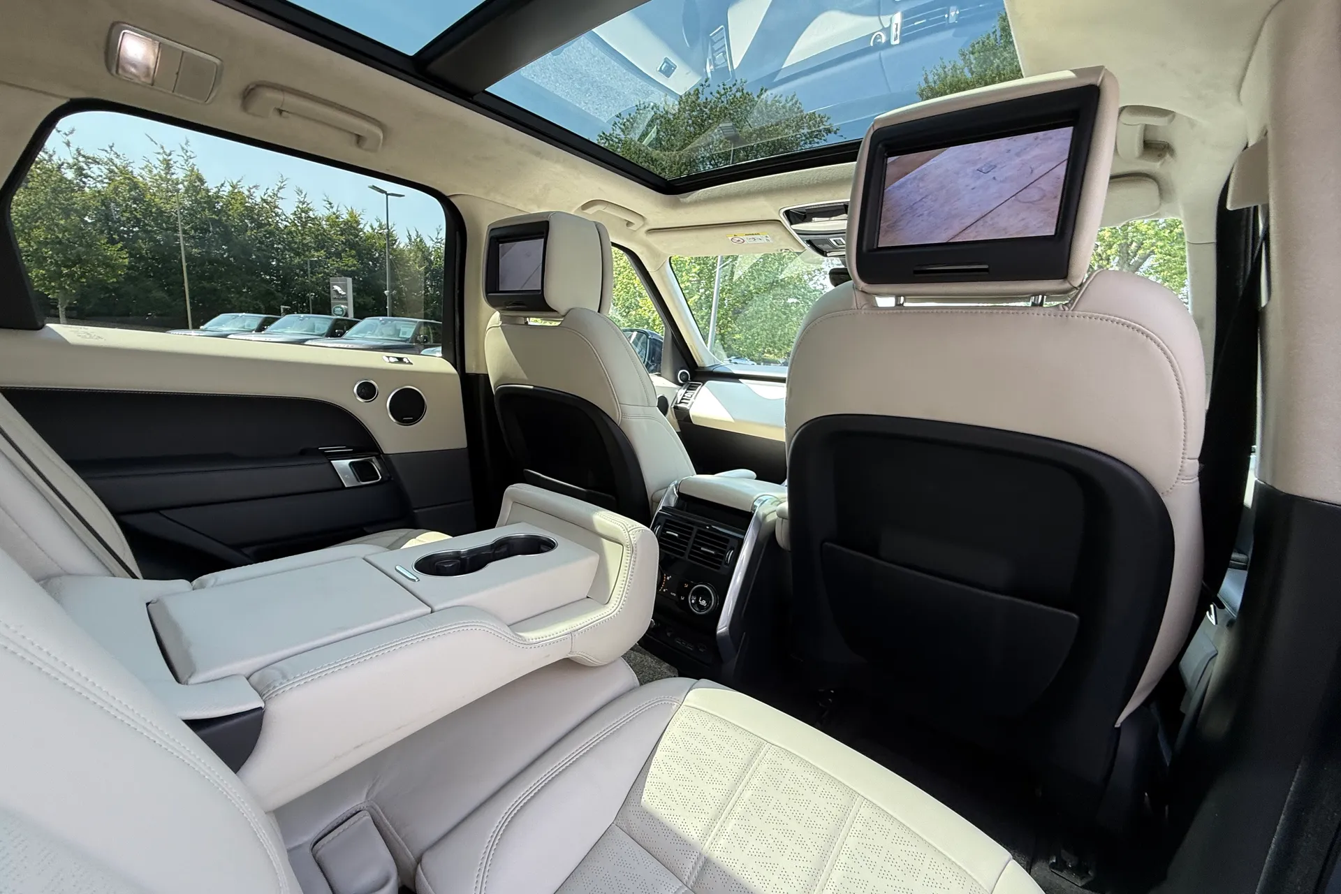 LAND ROVER RANGE ROVER SPORT thumbnail image number 51