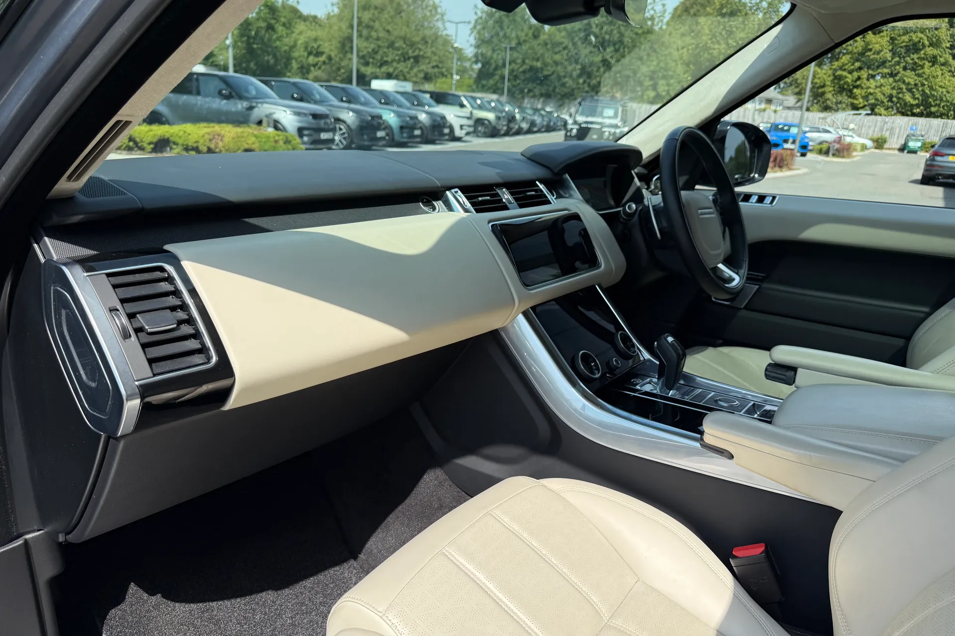 LAND ROVER RANGE ROVER SPORT thumbnail image number 56