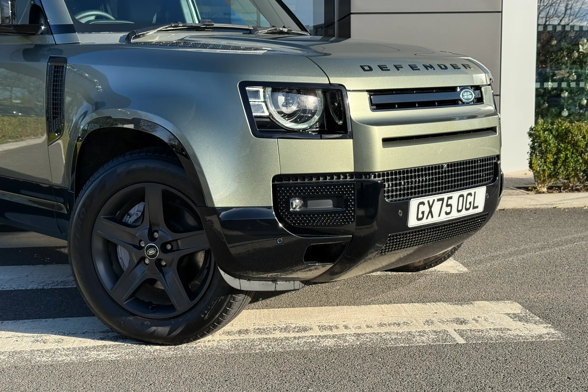 LAND ROVER DEFENDER thumbnail image number 30