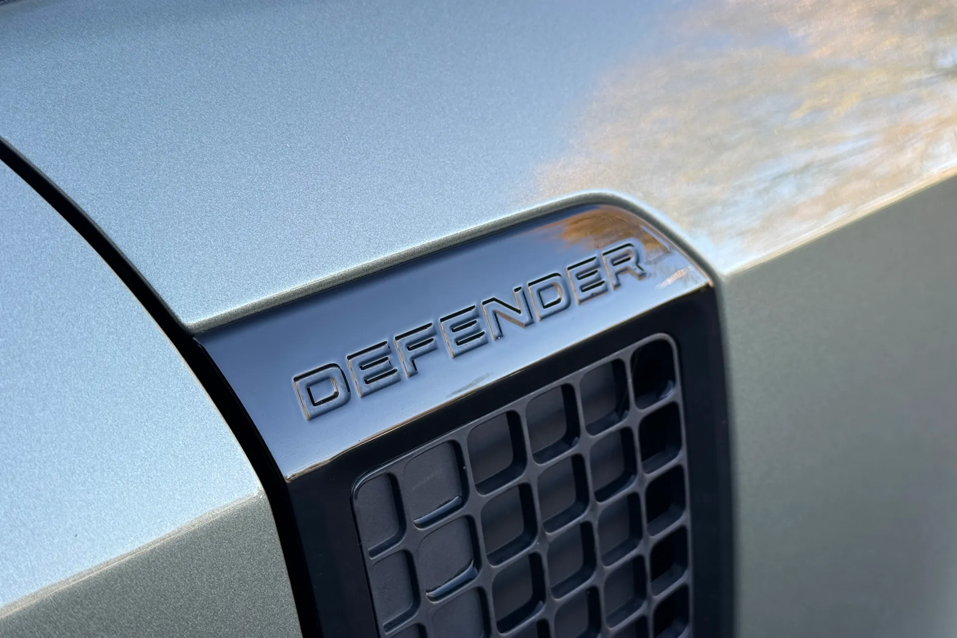 LAND ROVER DEFENDER thumbnail image number 56