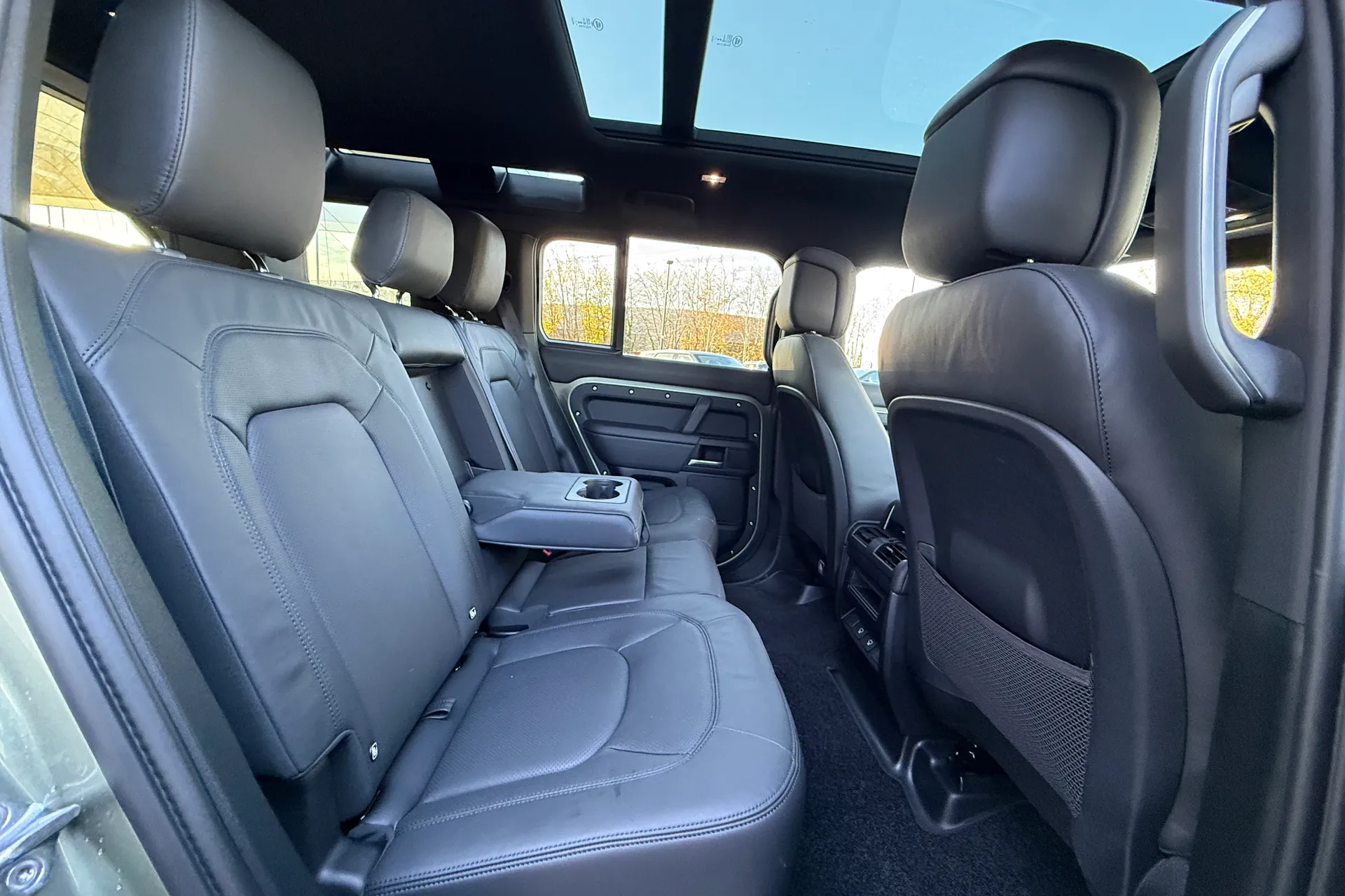 LAND ROVER DEFENDER thumbnail image number 43