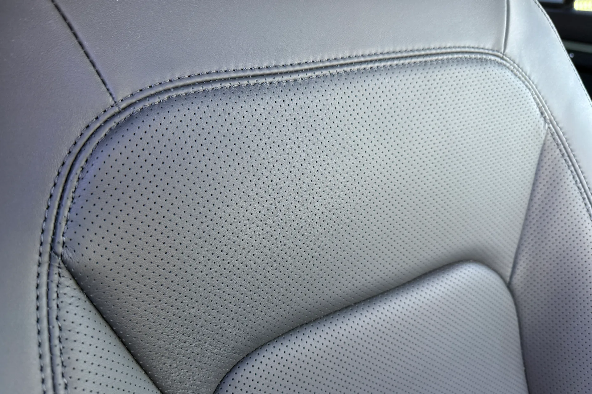 LAND ROVER DEFENDER thumbnail image number 33