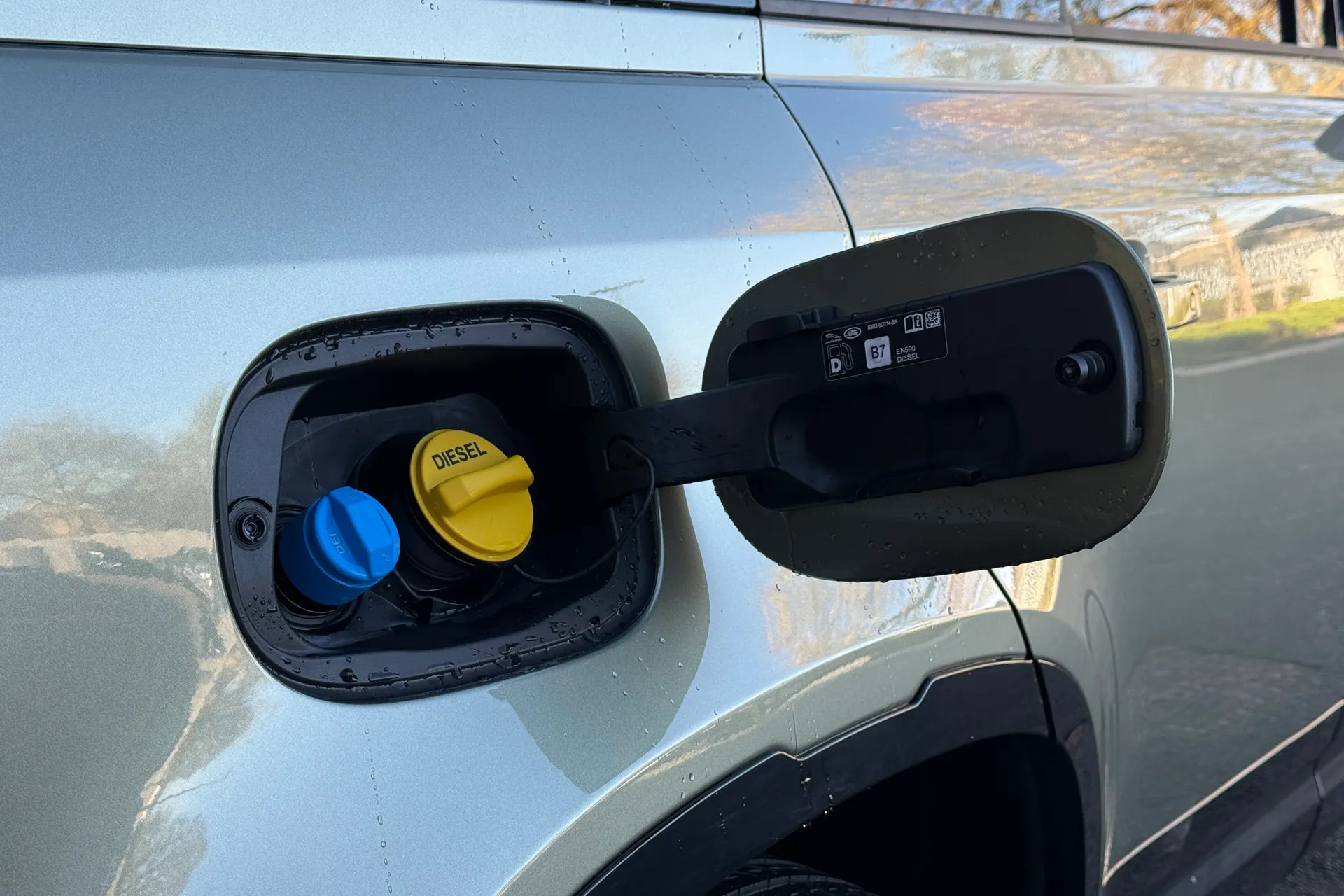 LAND ROVER DEFENDER thumbnail image number 41