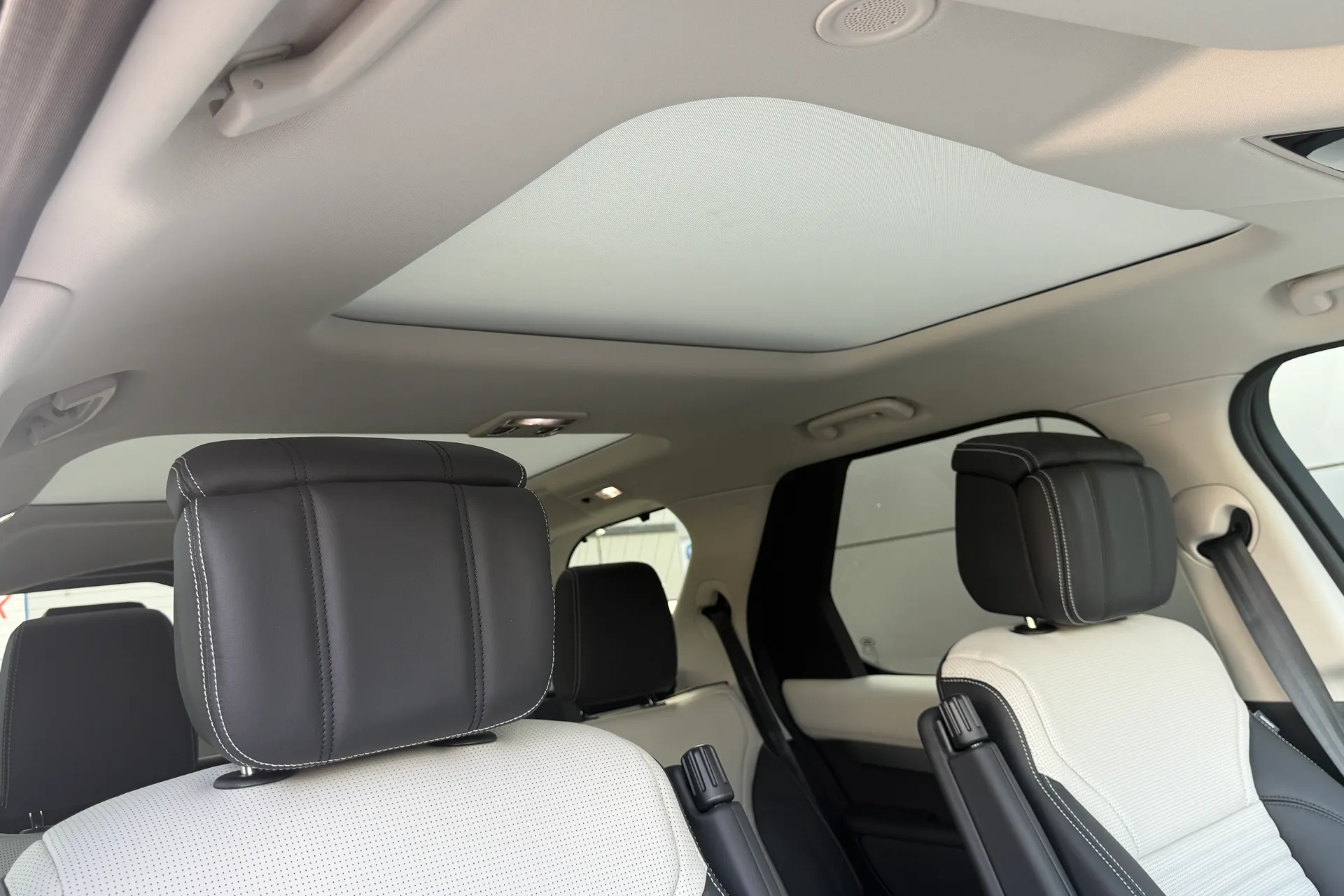 LAND ROVER DISCOVERY thumbnail image number 12