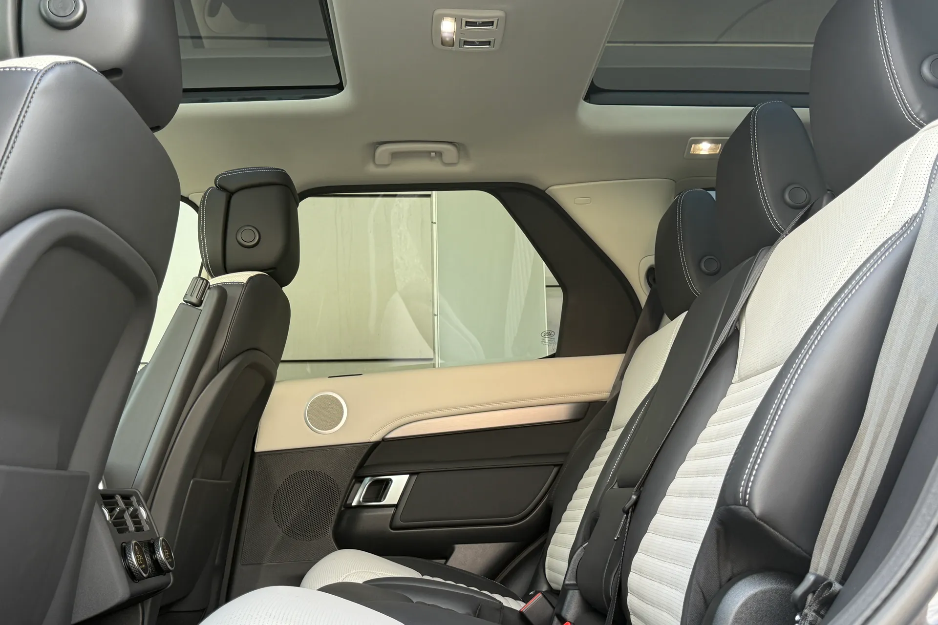 LAND ROVER DISCOVERY thumbnail image number 63