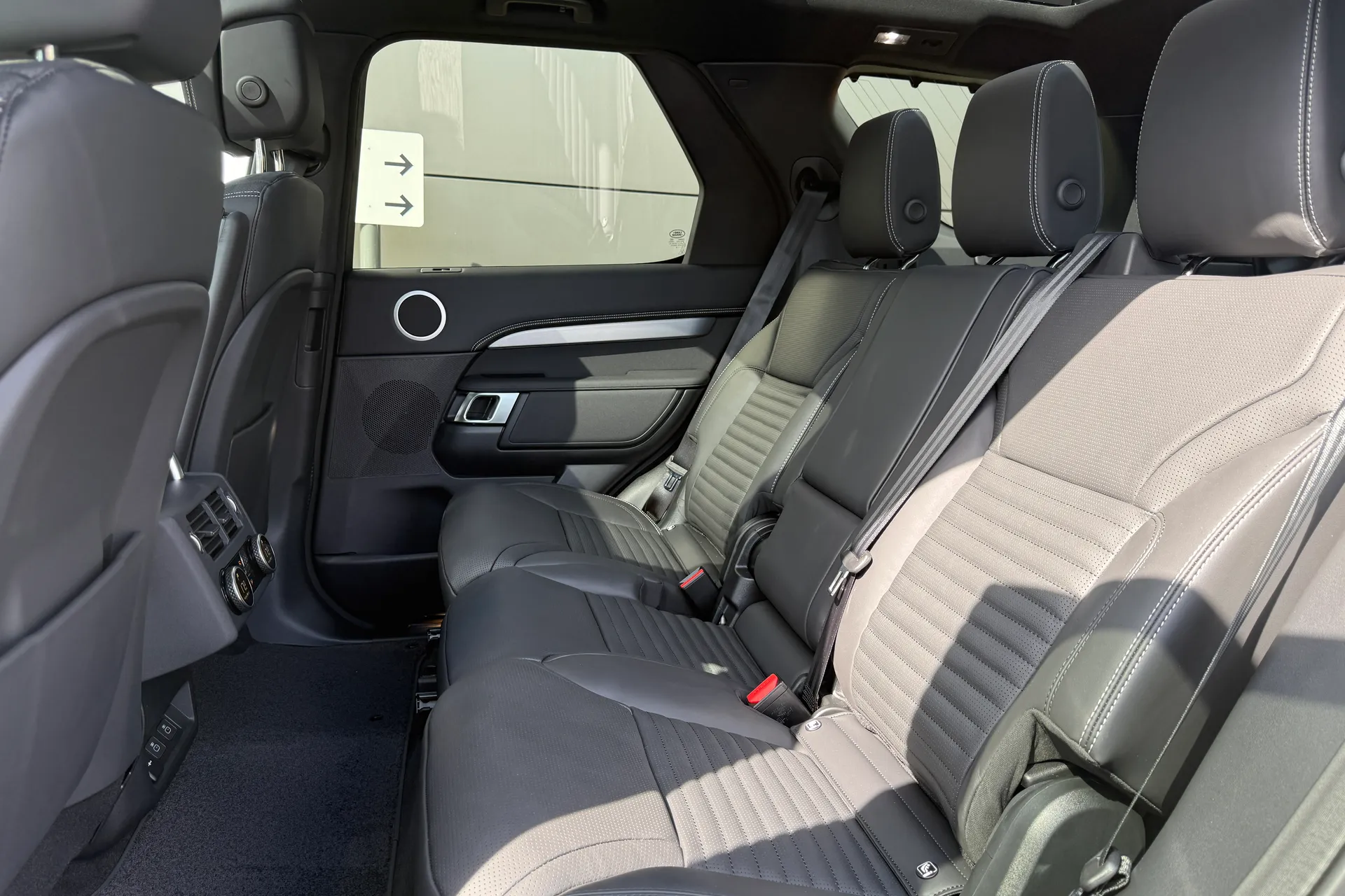 LAND ROVER DISCOVERY thumbnail image number 67