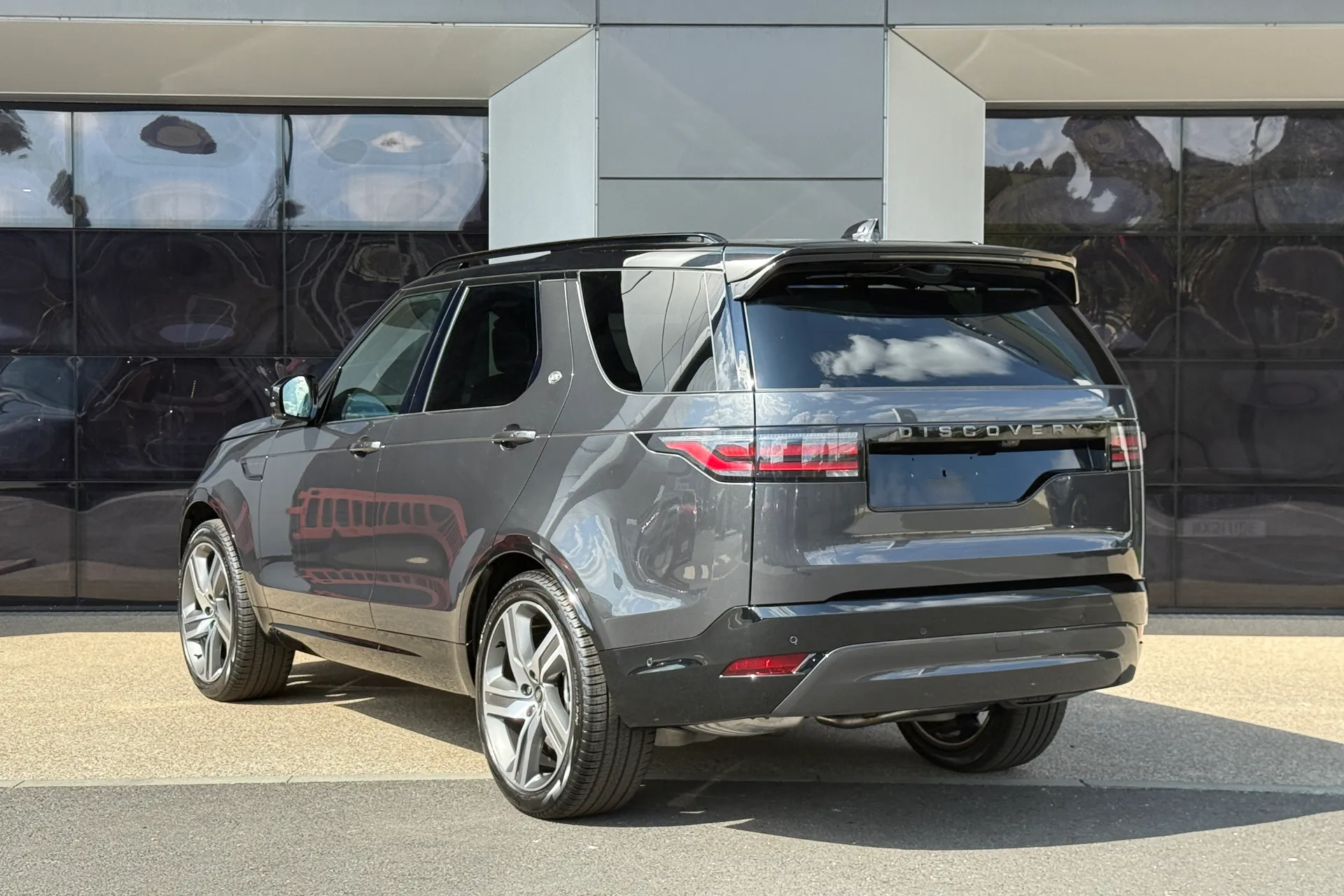 LAND ROVER DISCOVERY thumbnail image number 16
