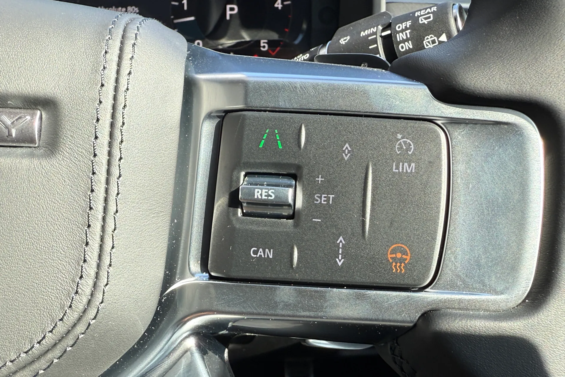 LAND ROVER DISCOVERY thumbnail image number 40