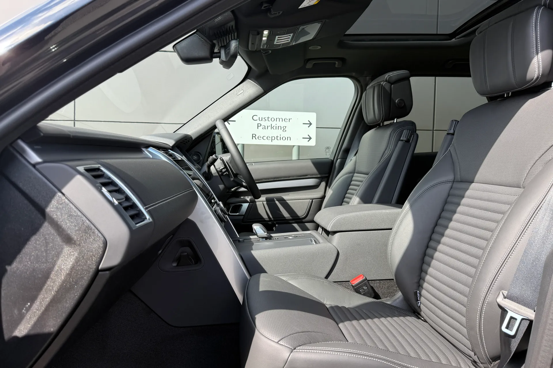 LAND ROVER DISCOVERY thumbnail image number 68