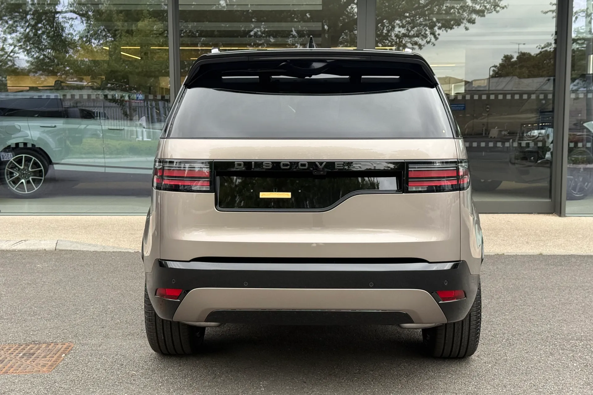 LAND ROVER DISCOVERY thumbnail image number 8